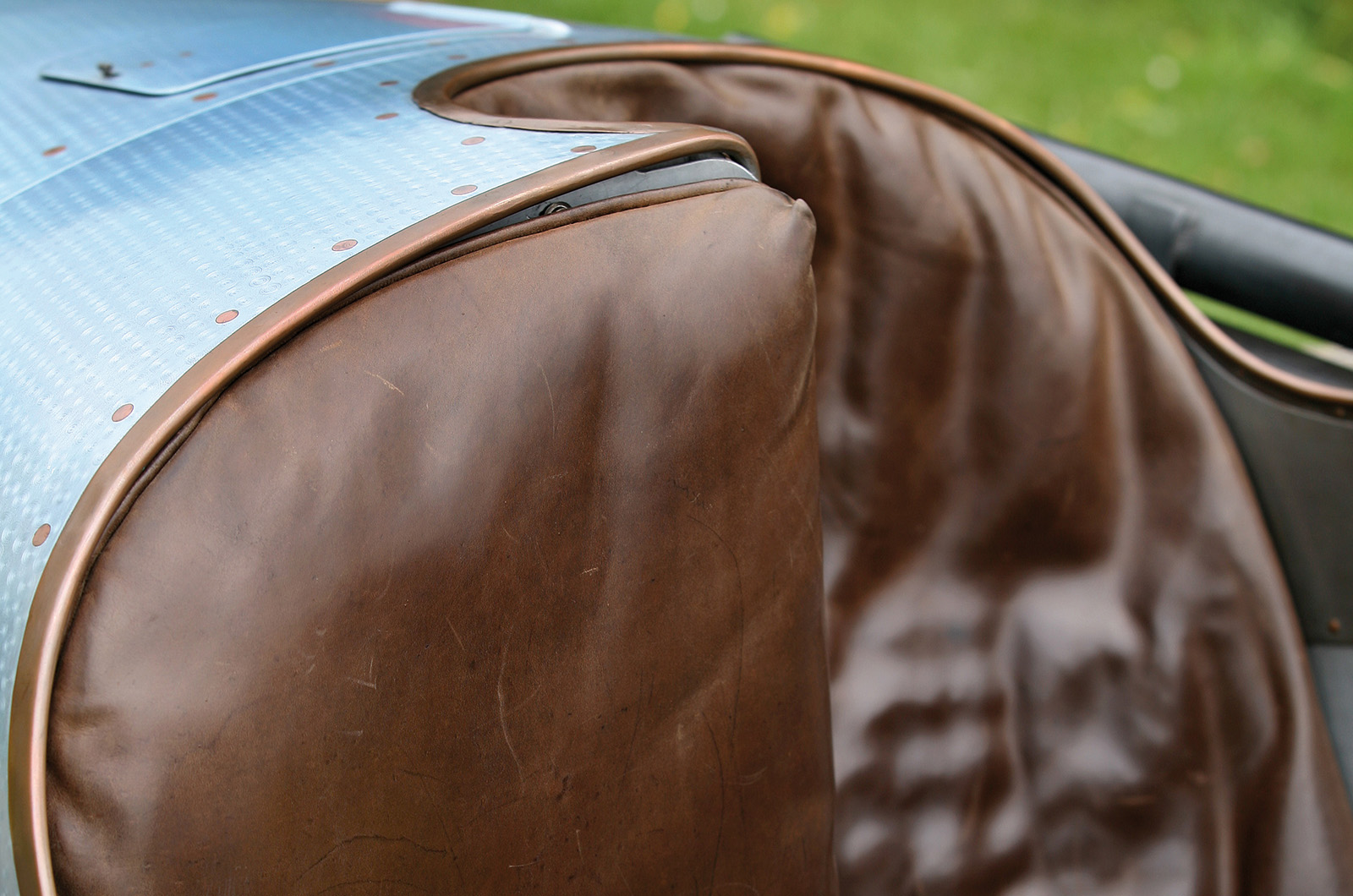 Classic & Sports Car – Delage 2LCV V12: a racer’s dozen