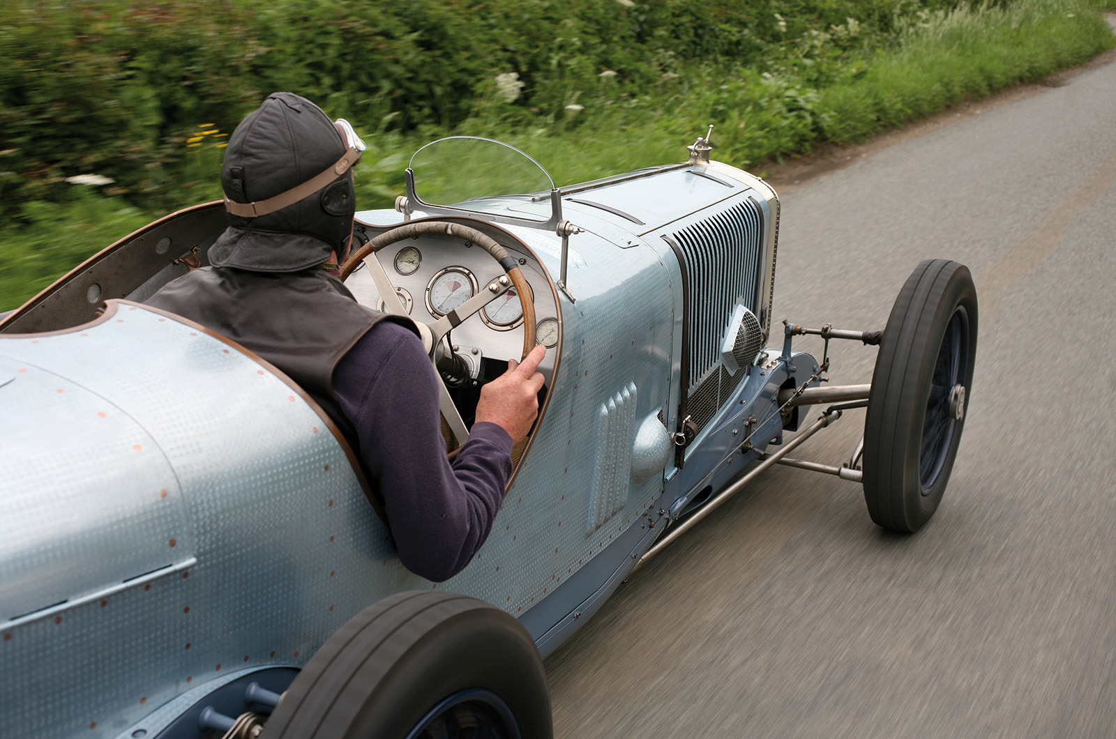 Classic & Sports Car – Delage 2LCV V12: a racer’s dozen