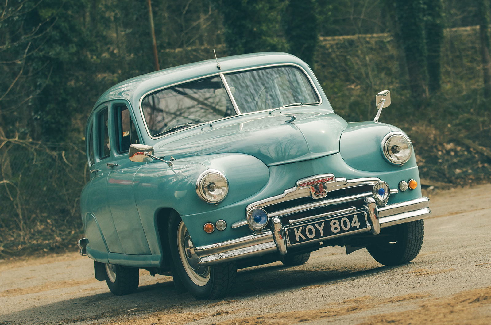 Classic & Sports Car – Standard Vanguard vs Austin Hereford: a life more ordinary