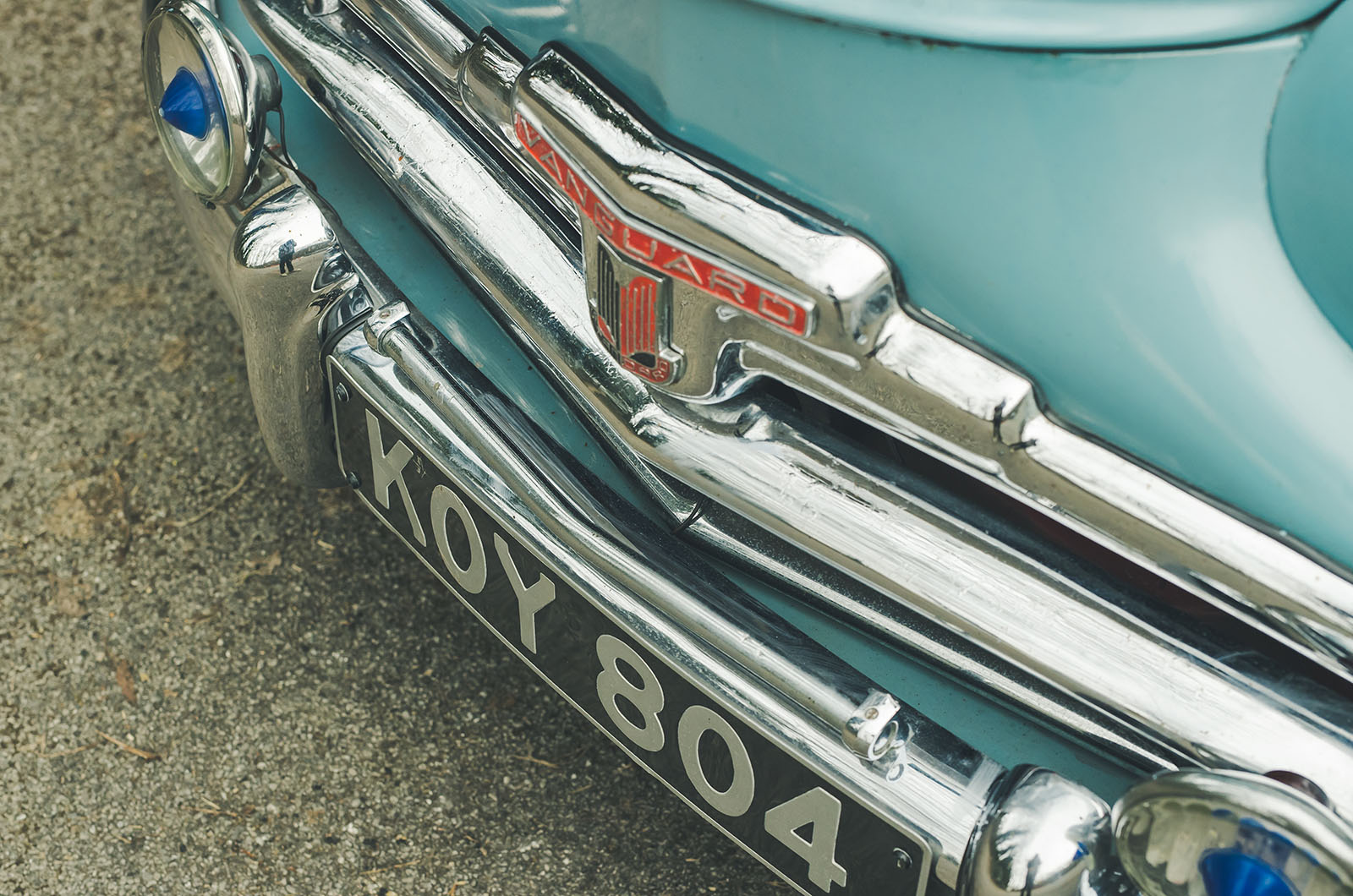 Classic & Sports Car – Standard Vanguard vs Austin Hereford: a life more ordinary