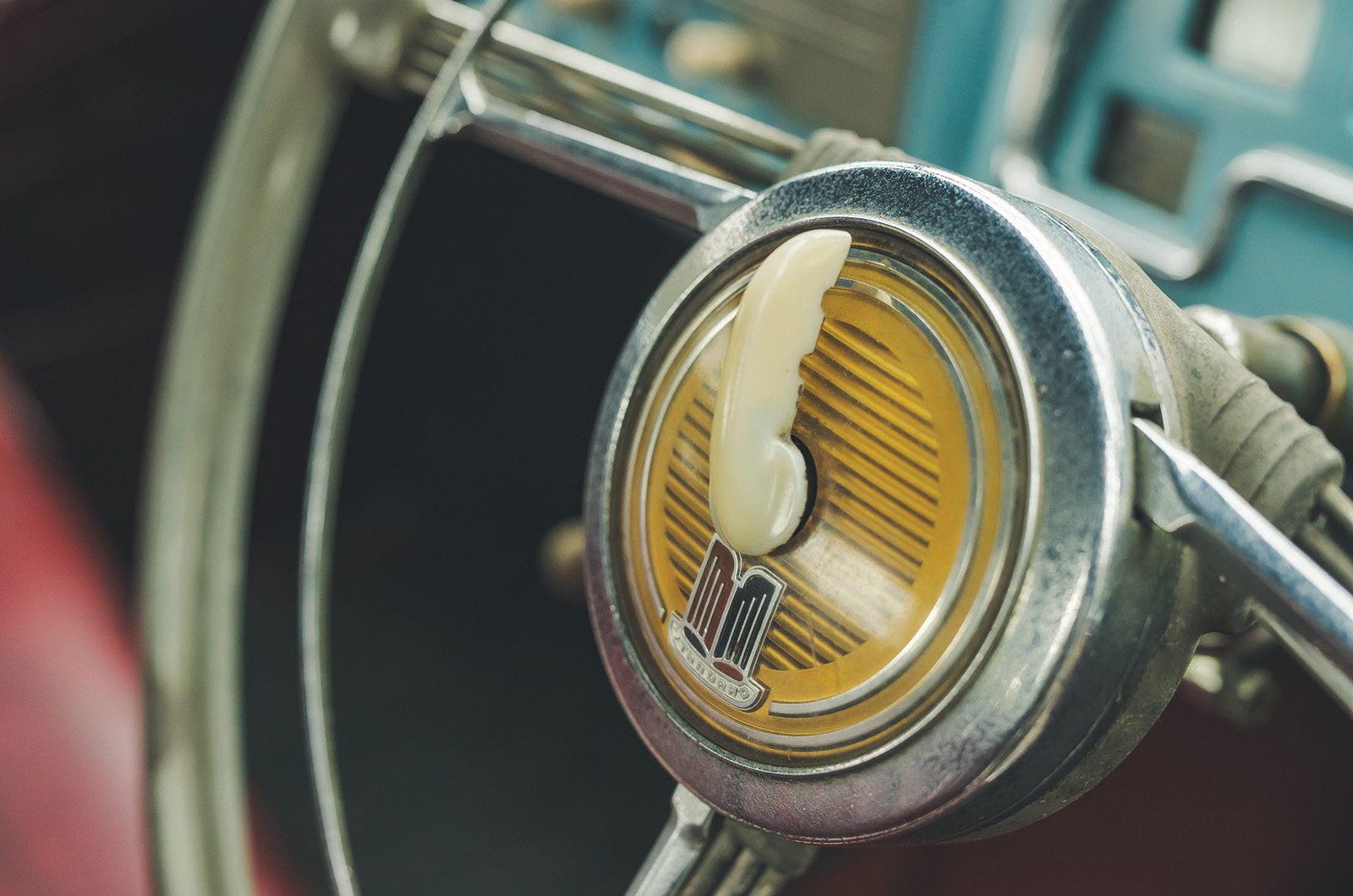 Classic & Sports Car – Standard Vanguard vs Austin Hereford: a life more ordinary