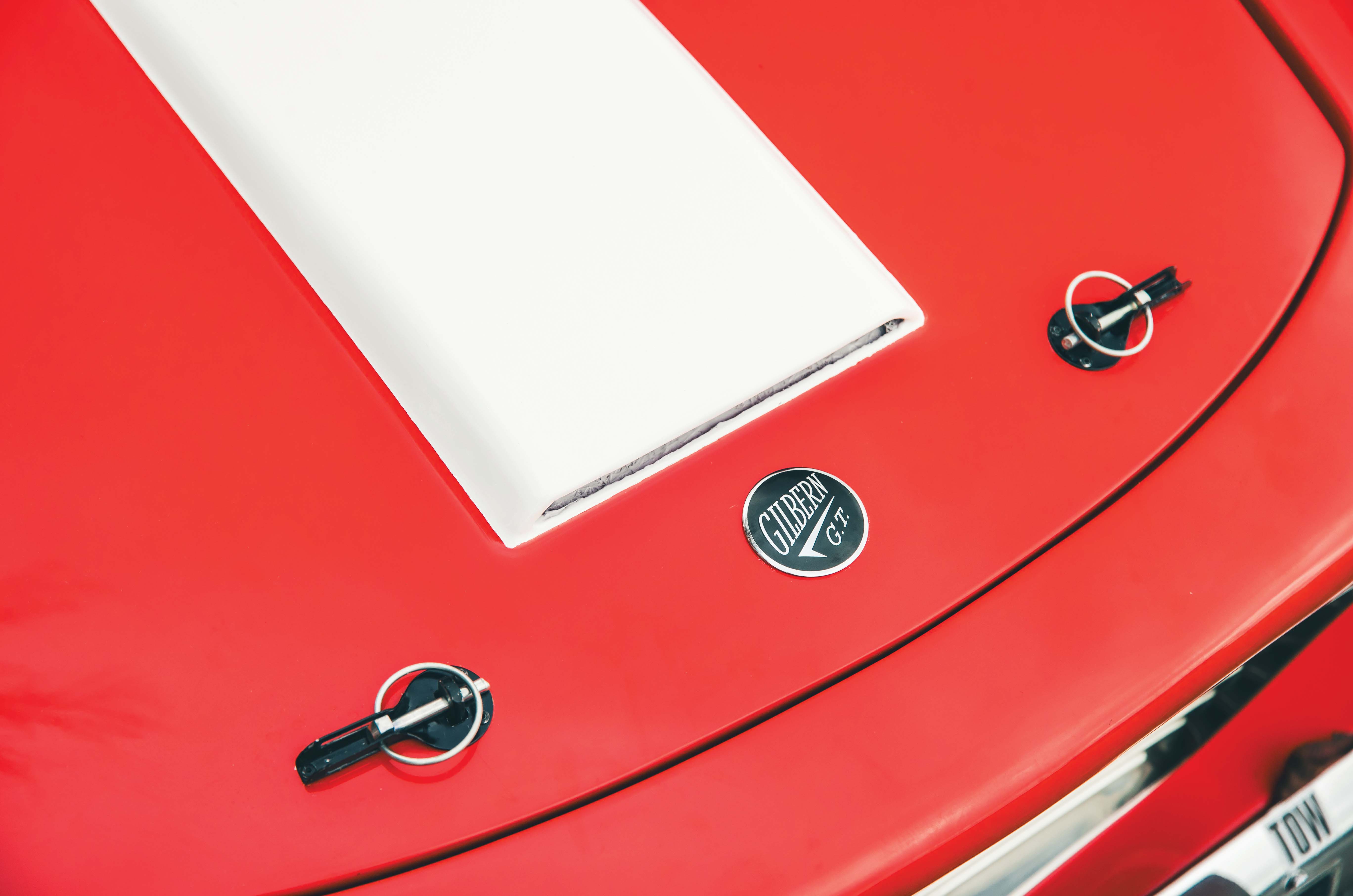 Classic & Sports Car – Gilbern-Chevrolet GT: fire-breathing dragon