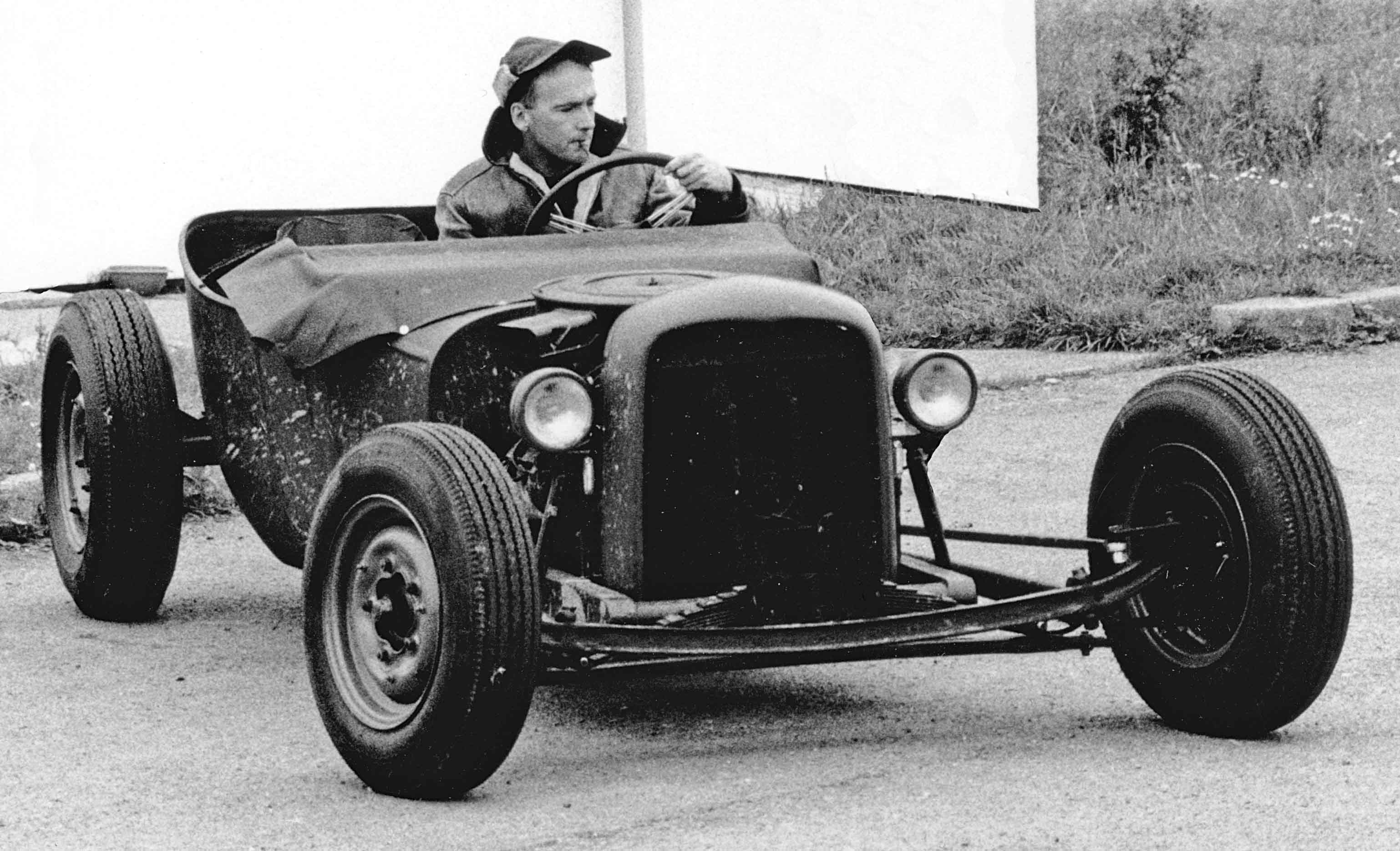 Classic & Sports Car – Low-Flyers hot-rod club: growing old disgracefully