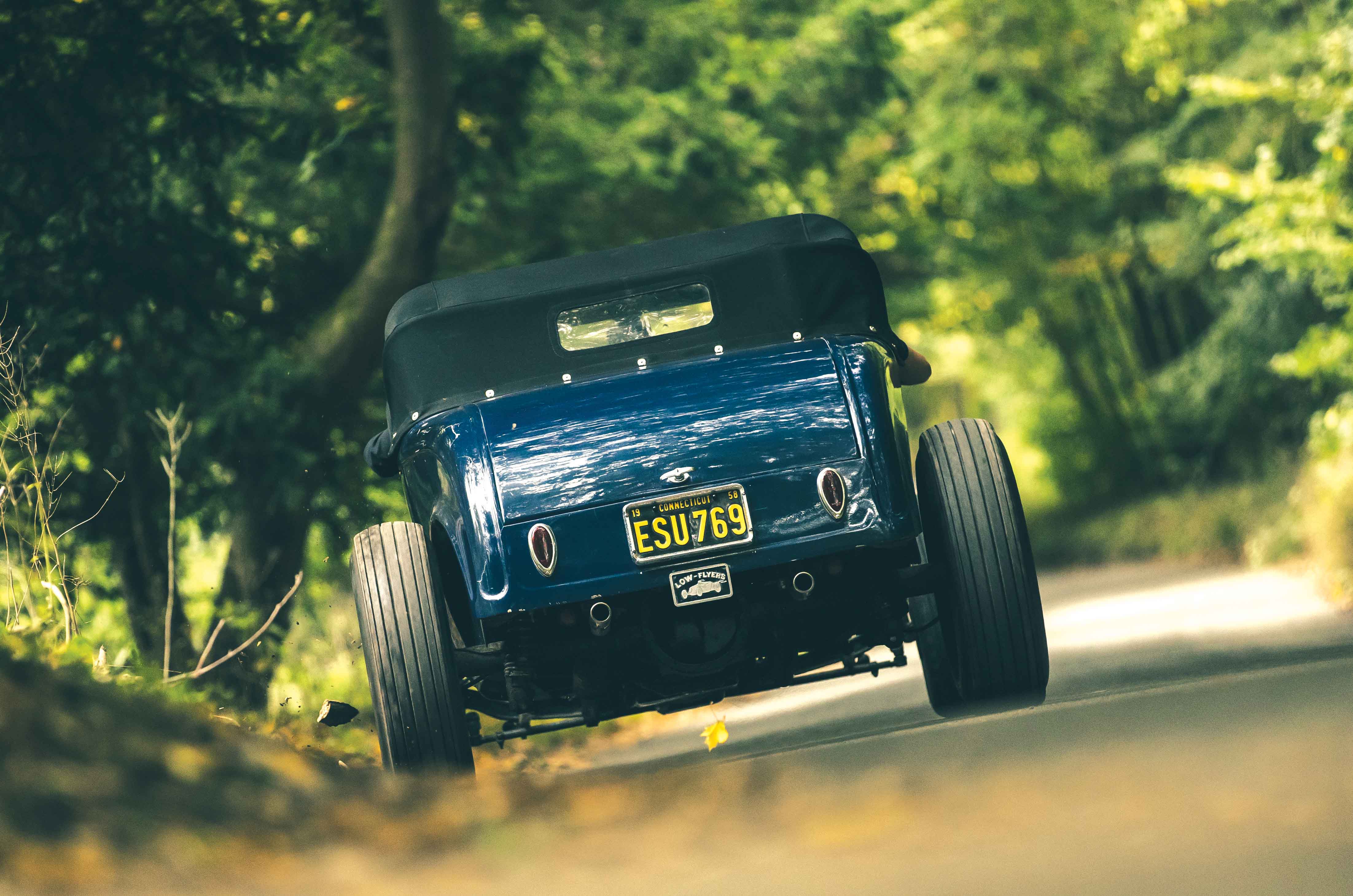 Classic & Sports Car – Low-Flyers hot-rod club: growing old disgracefully