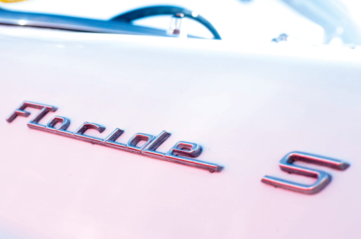 Classic & Sports Car – Sunbeam Alpine vs Renault Floride: the battle for your buck 