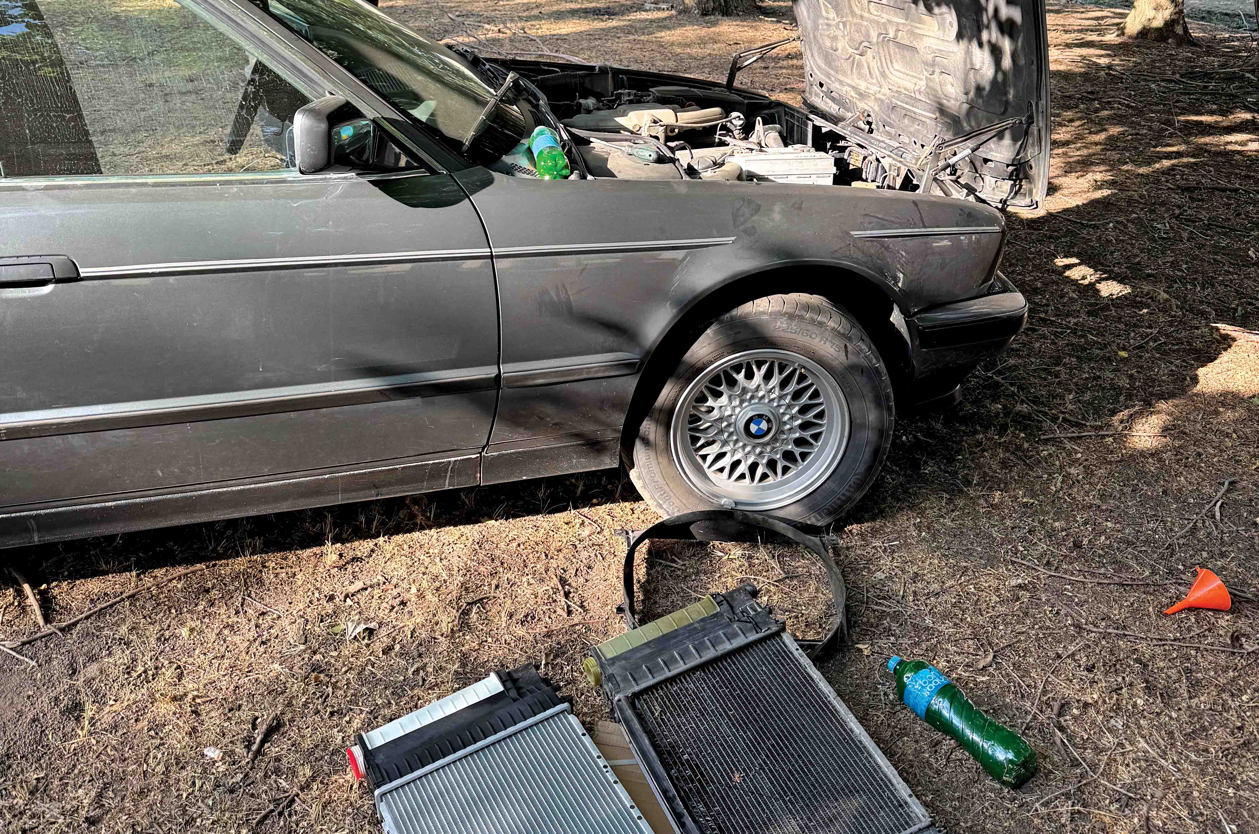 Classic & Sports Car – BMW adventure: Asia’s toughest roads in a €650 saloon