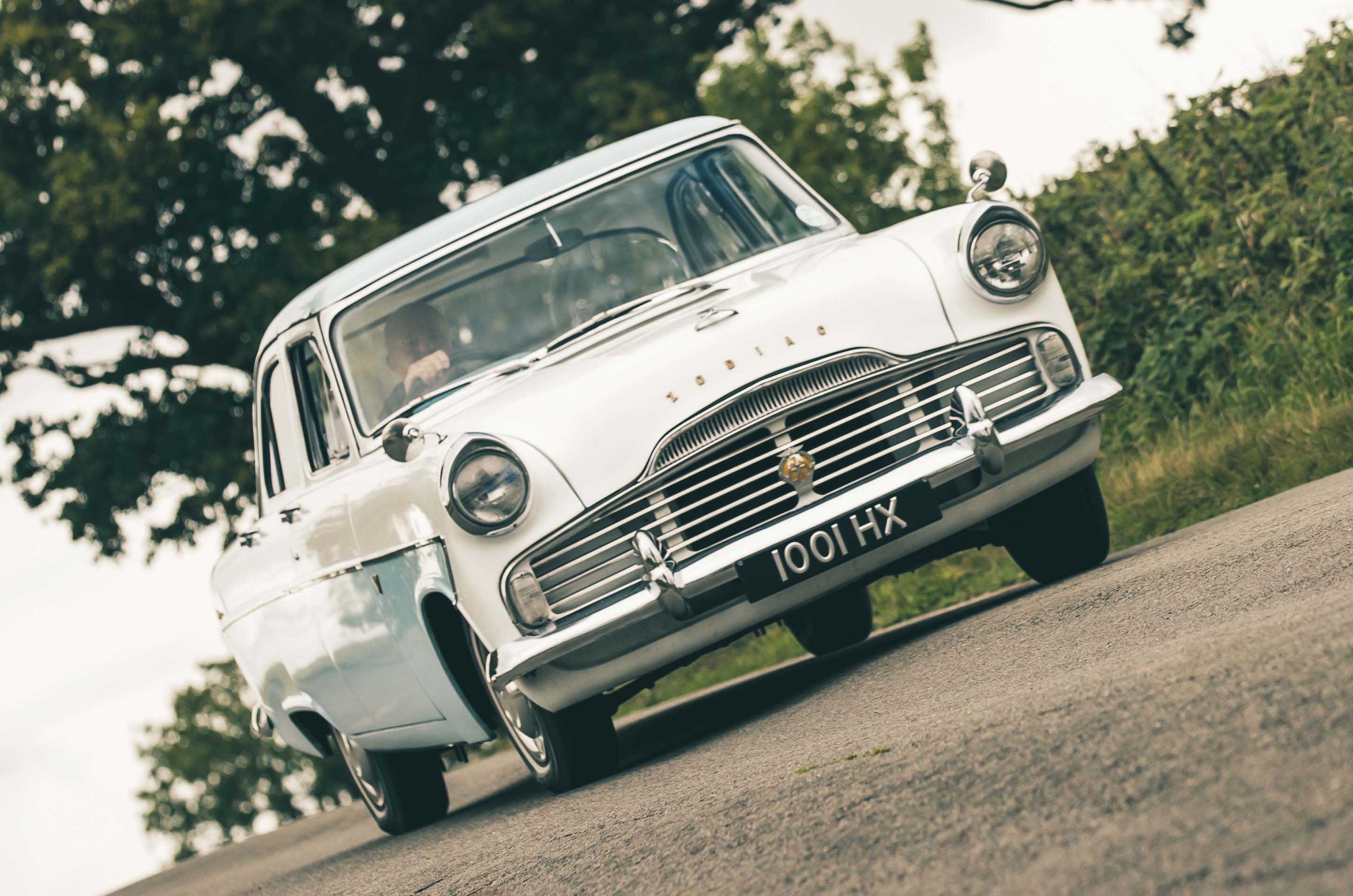 Classic & Sports Car – Ford vs Vauxhall vs Austin vs Standard: Brits with transatlantic flavour