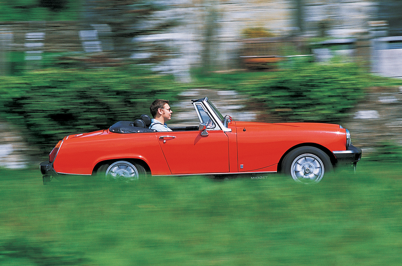 Classic & Sports Car – MG Midget MkI, MkIII and 1500: small change
