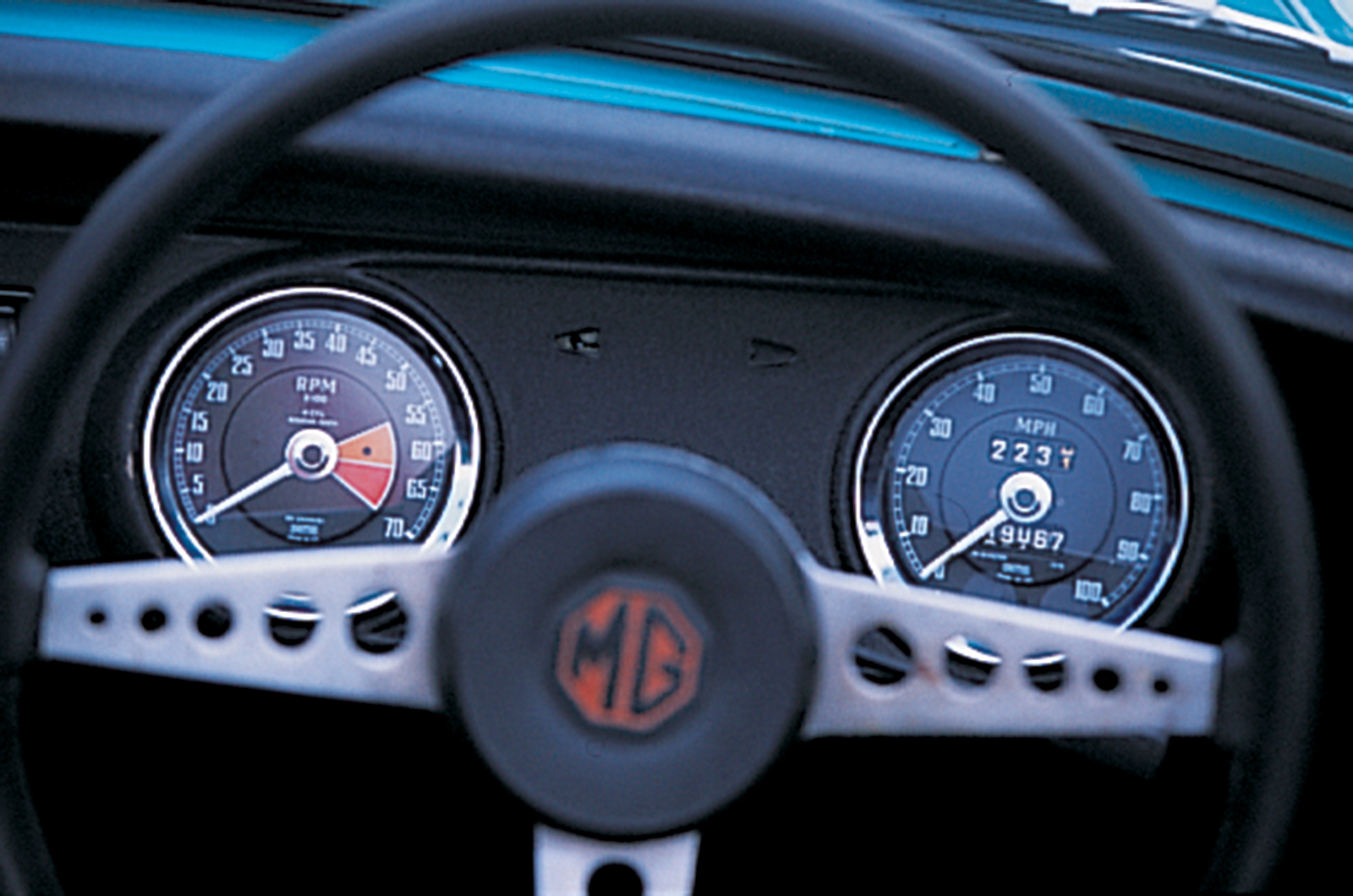 Classic & Sports Car – MG Midget MkI, MkIII and 1500: small change