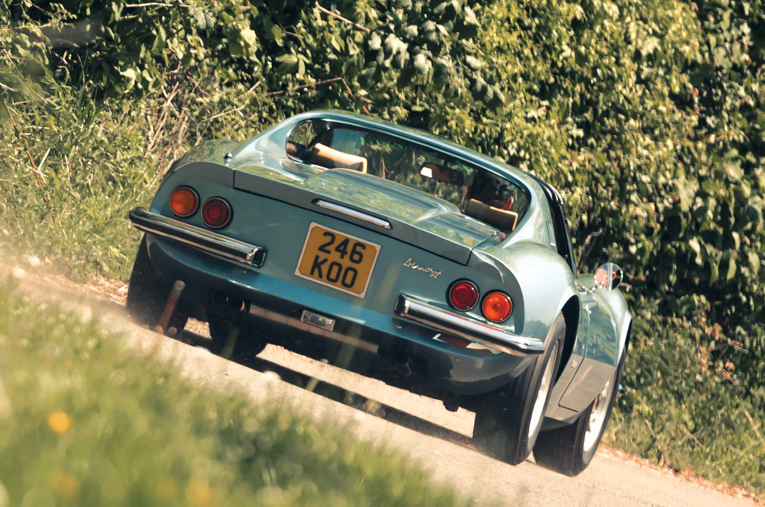 Dino 246GTS vs Ferrari F355GTS: benchmark babies | Classic