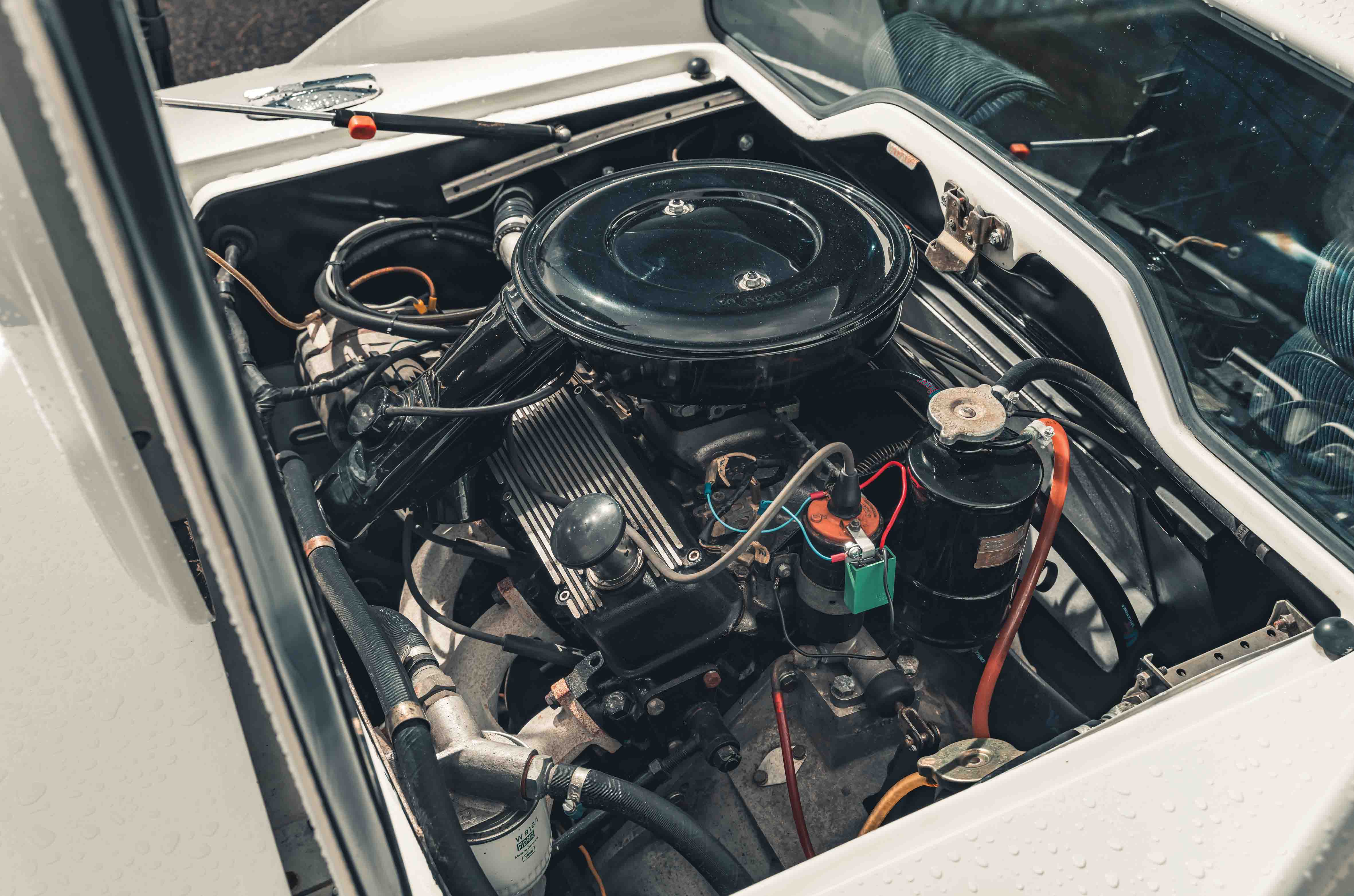 Classic & Sports Car – AC 3000ME vs TVR Tasmin: points to prove