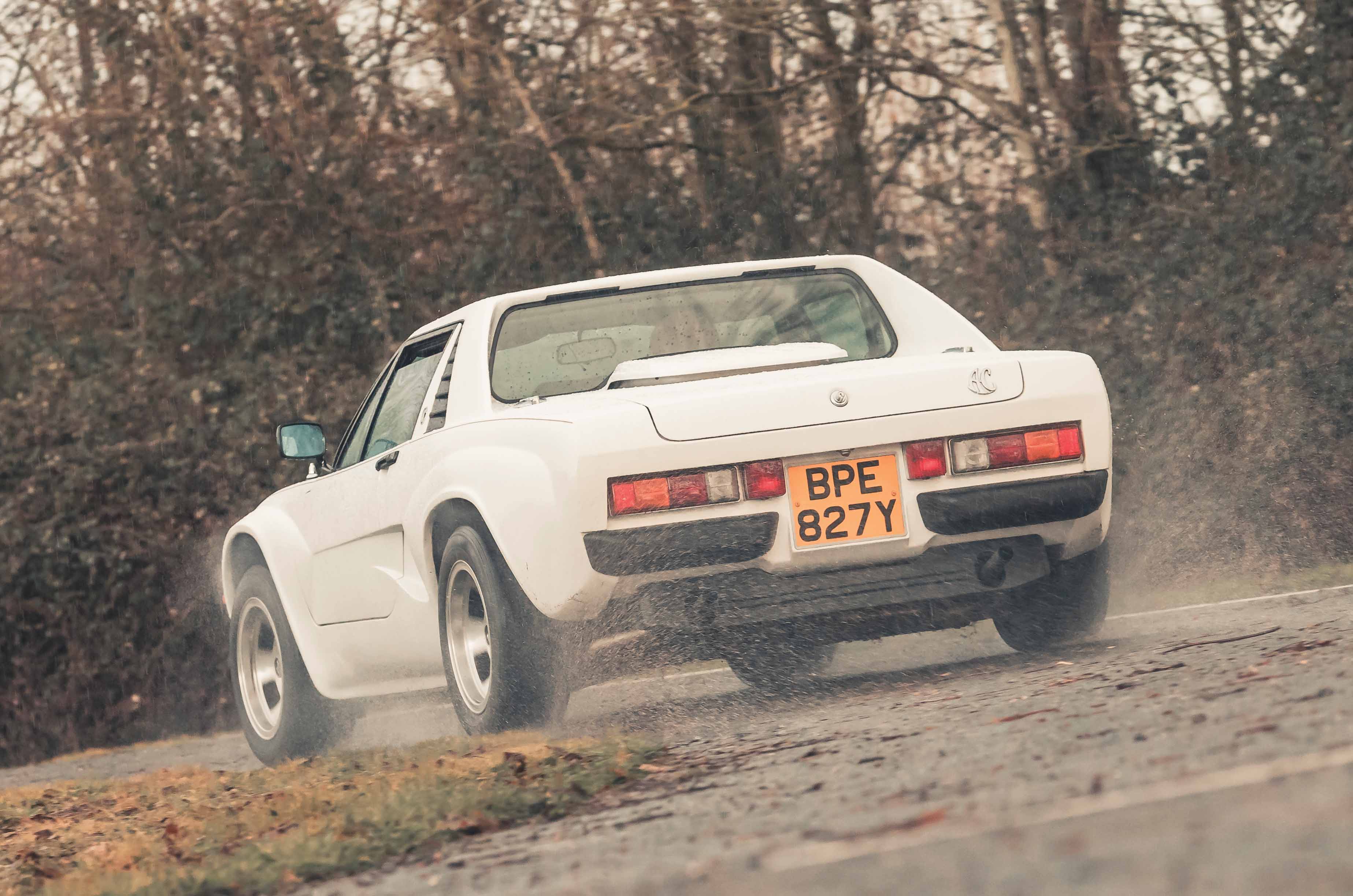 Classic & Sports Car – AC 3000ME vs TVR Tasmin: points to prove