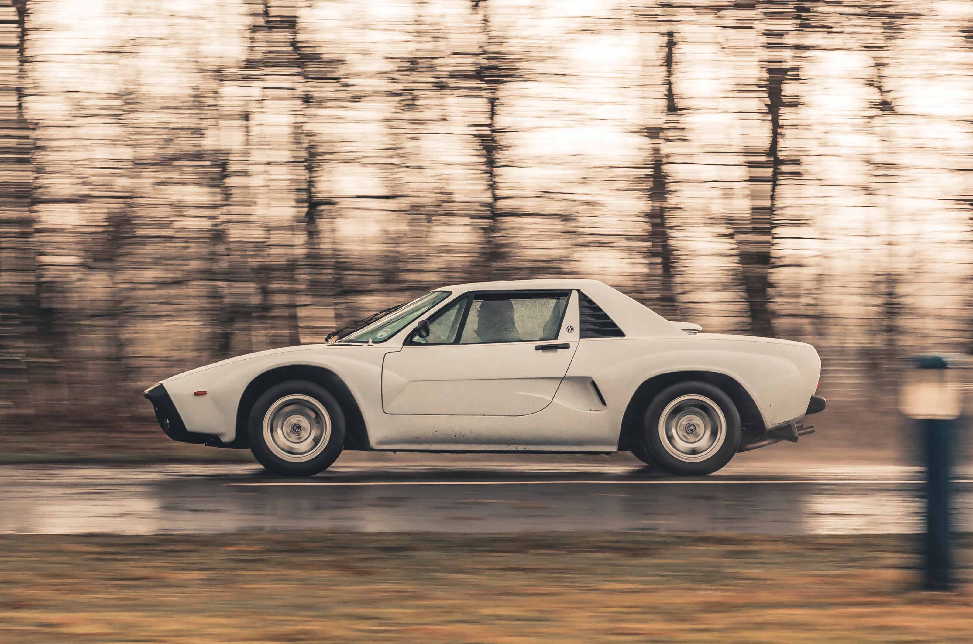 Classic & Sports Car – AC 3000ME vs TVR Tasmin: points to prove