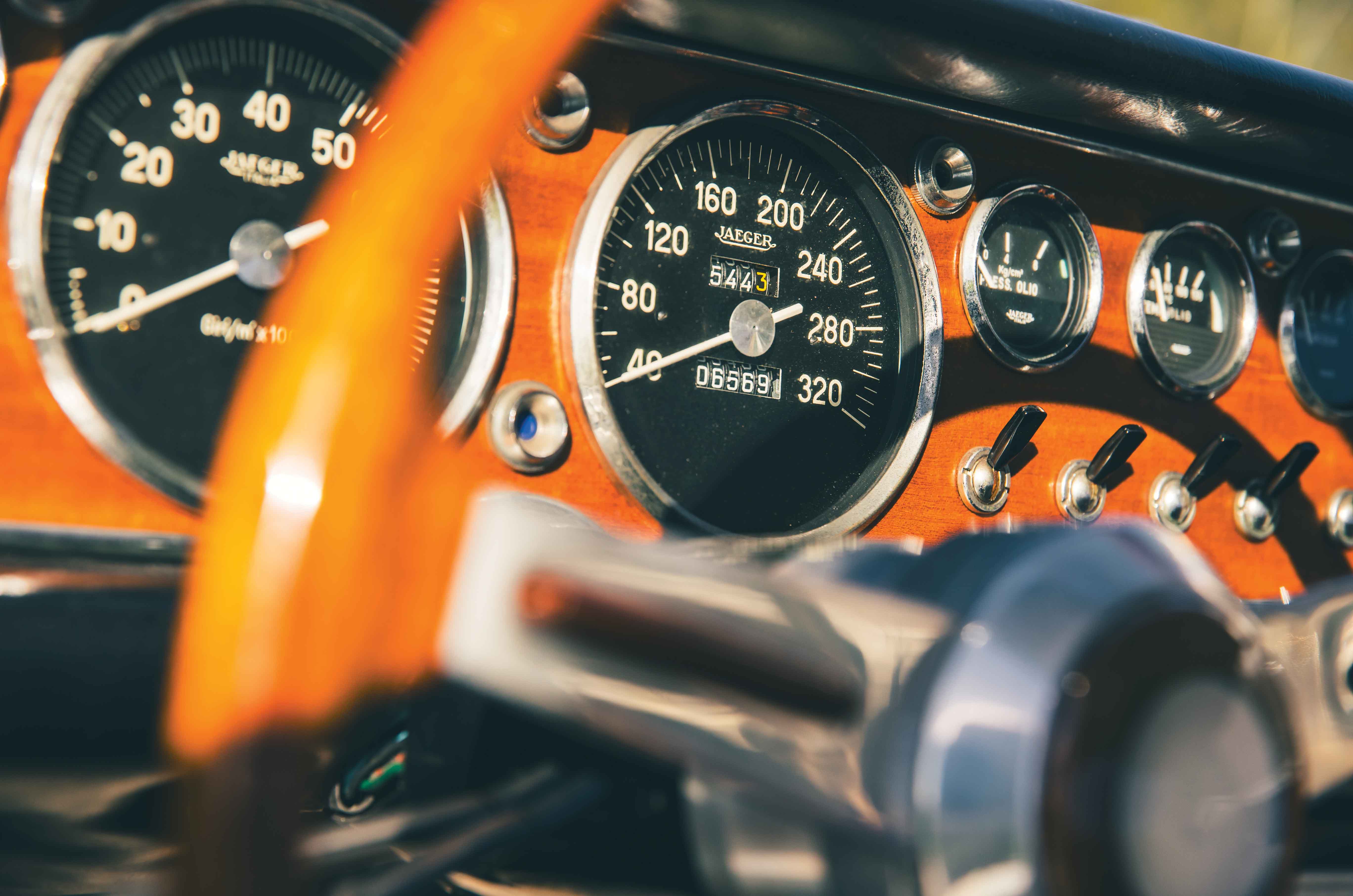 Classic & Sports Car – Meccanica Maniero GT 4700: do-it-yourself exotic