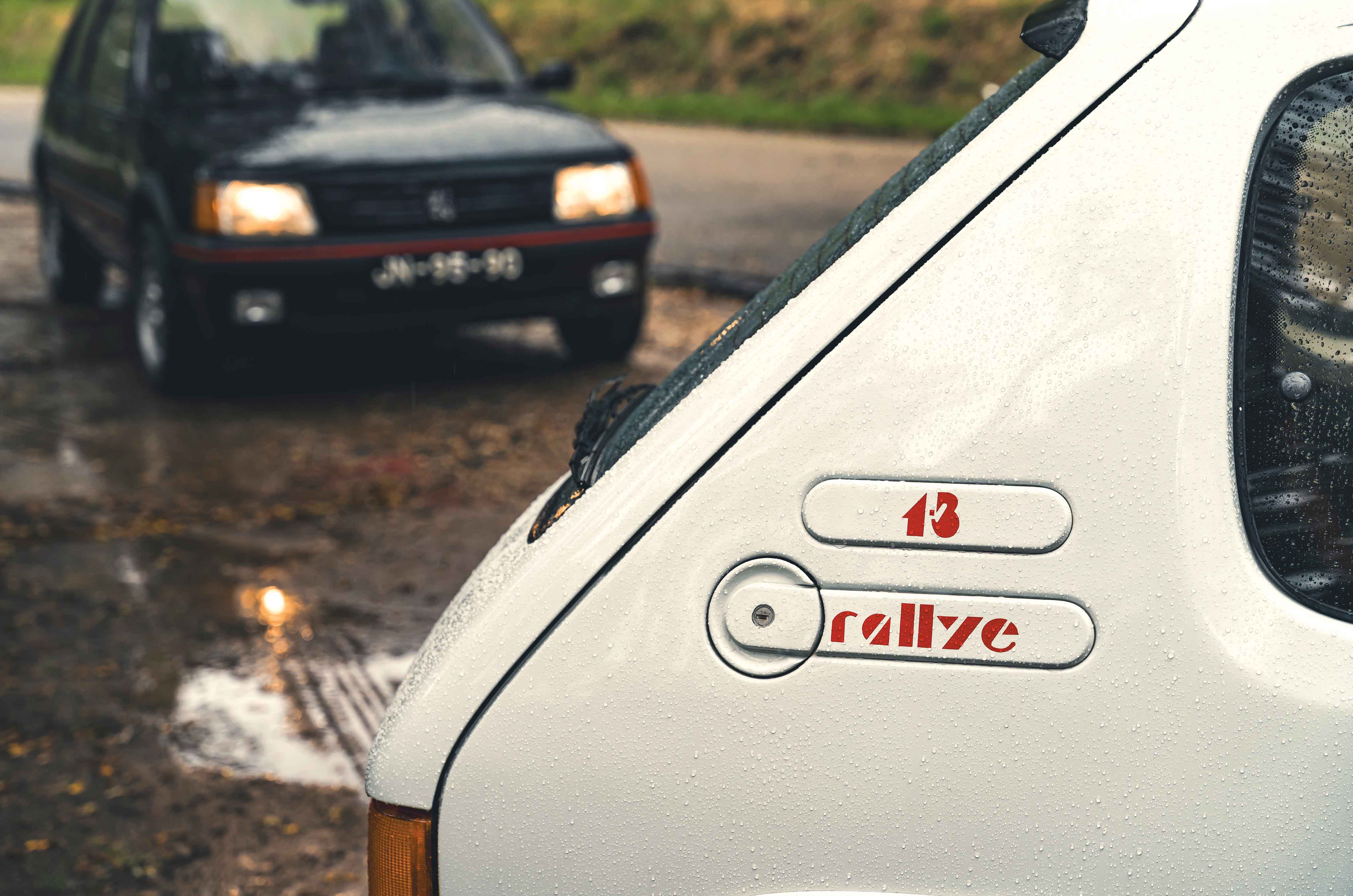 Classic & Sports Car – Peugeot 205 GTI vs 205 Rallye: sibling rivalry