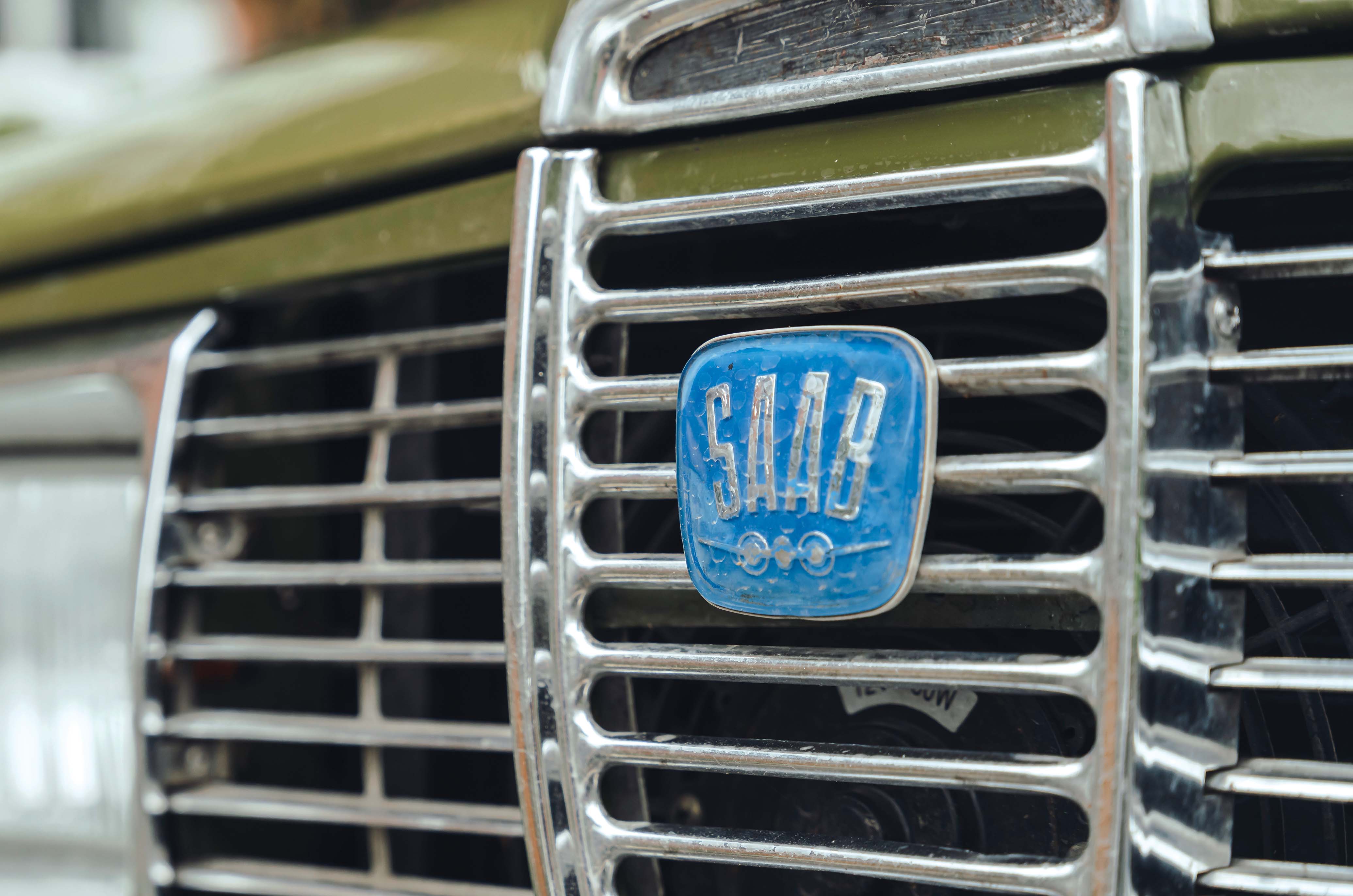 Classic & Sports Car – Saab 96s: two-stroke or V4?
