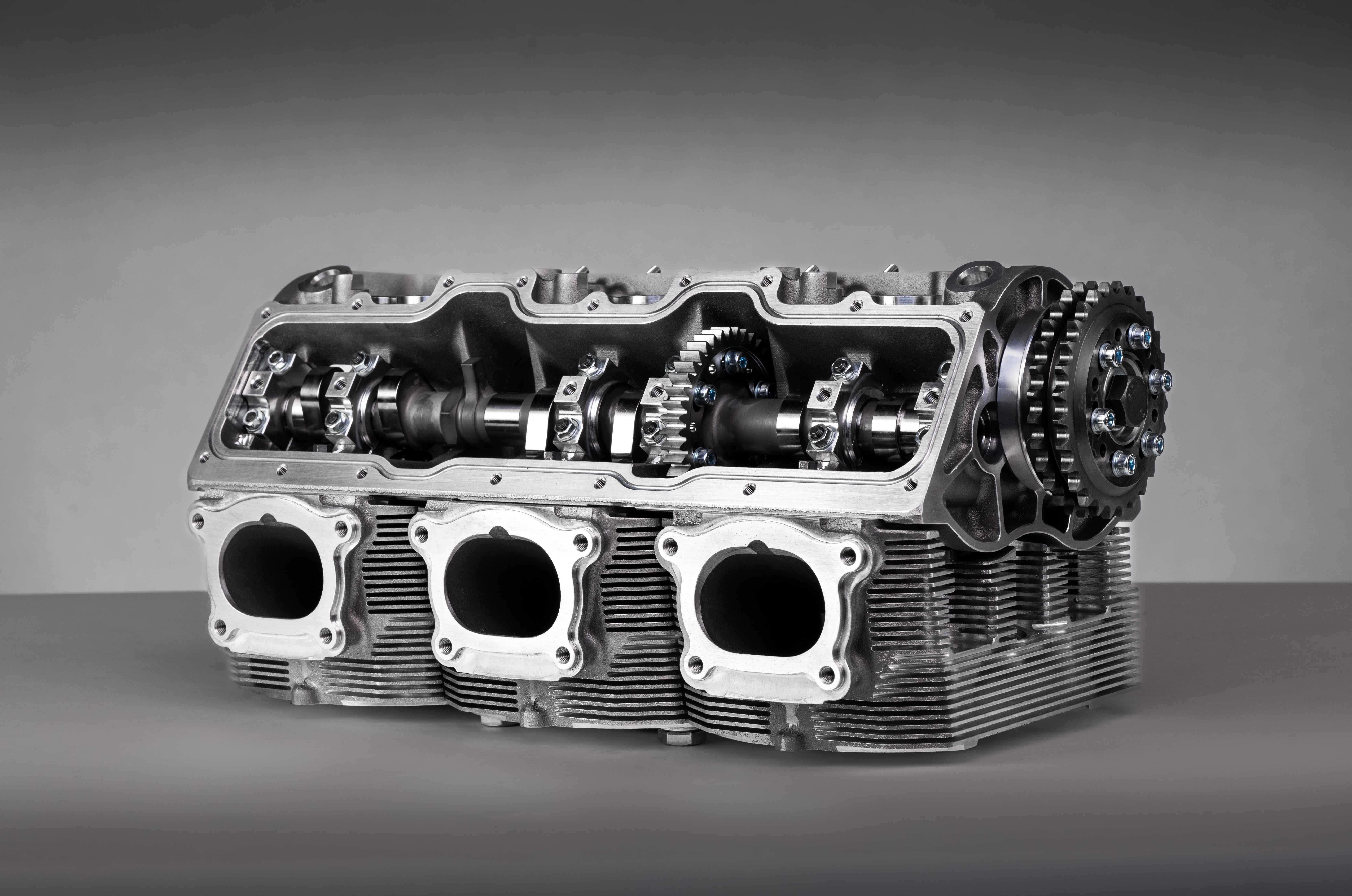 Classic & Sports Car – The specialist: Swindon Powertrain