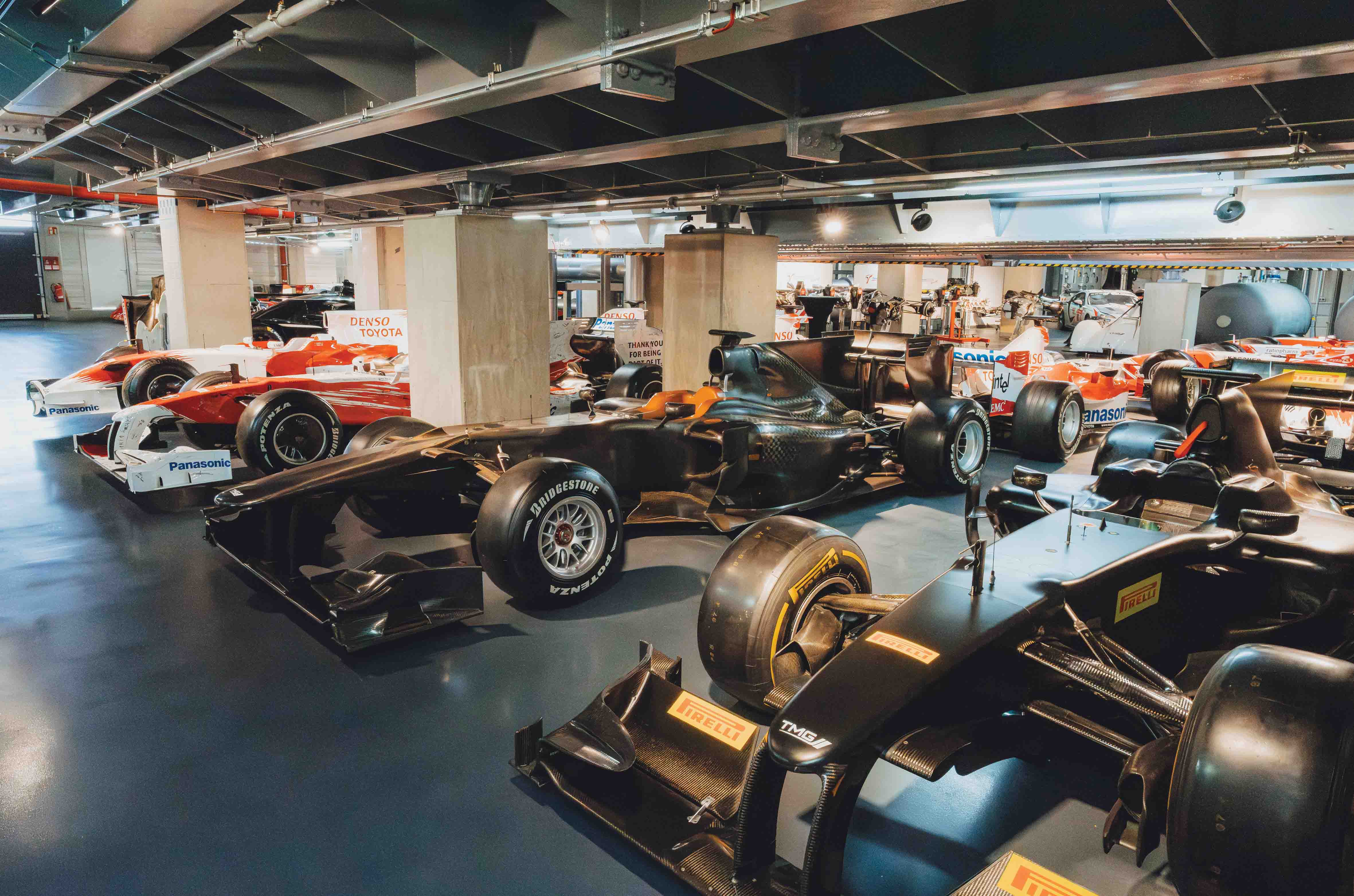 Classic & Sports Car – Classic shrine: Toyota Collection Cologne