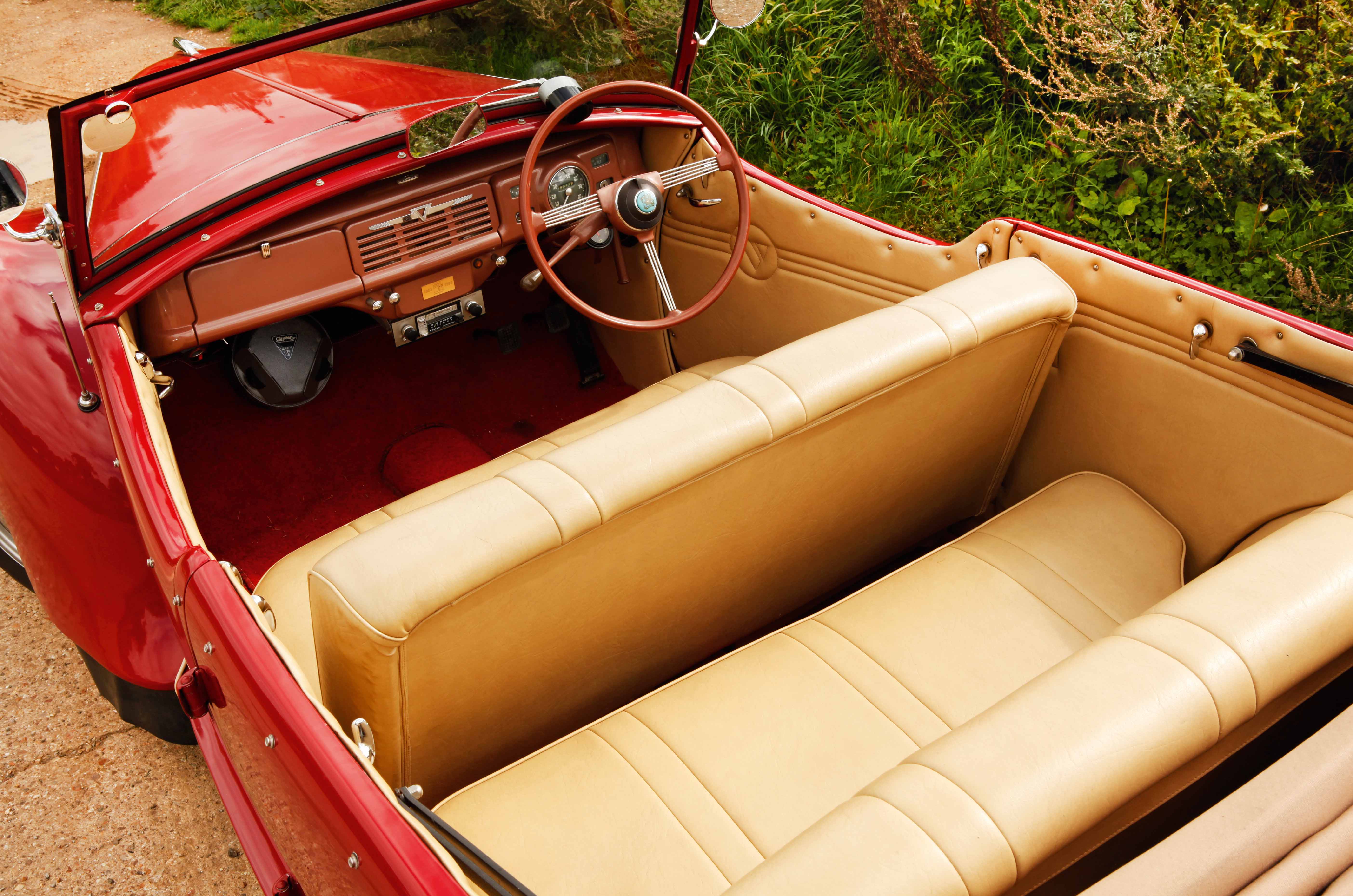 Classic & Sports Car – Vauxhall Caleche: a new life Down Under