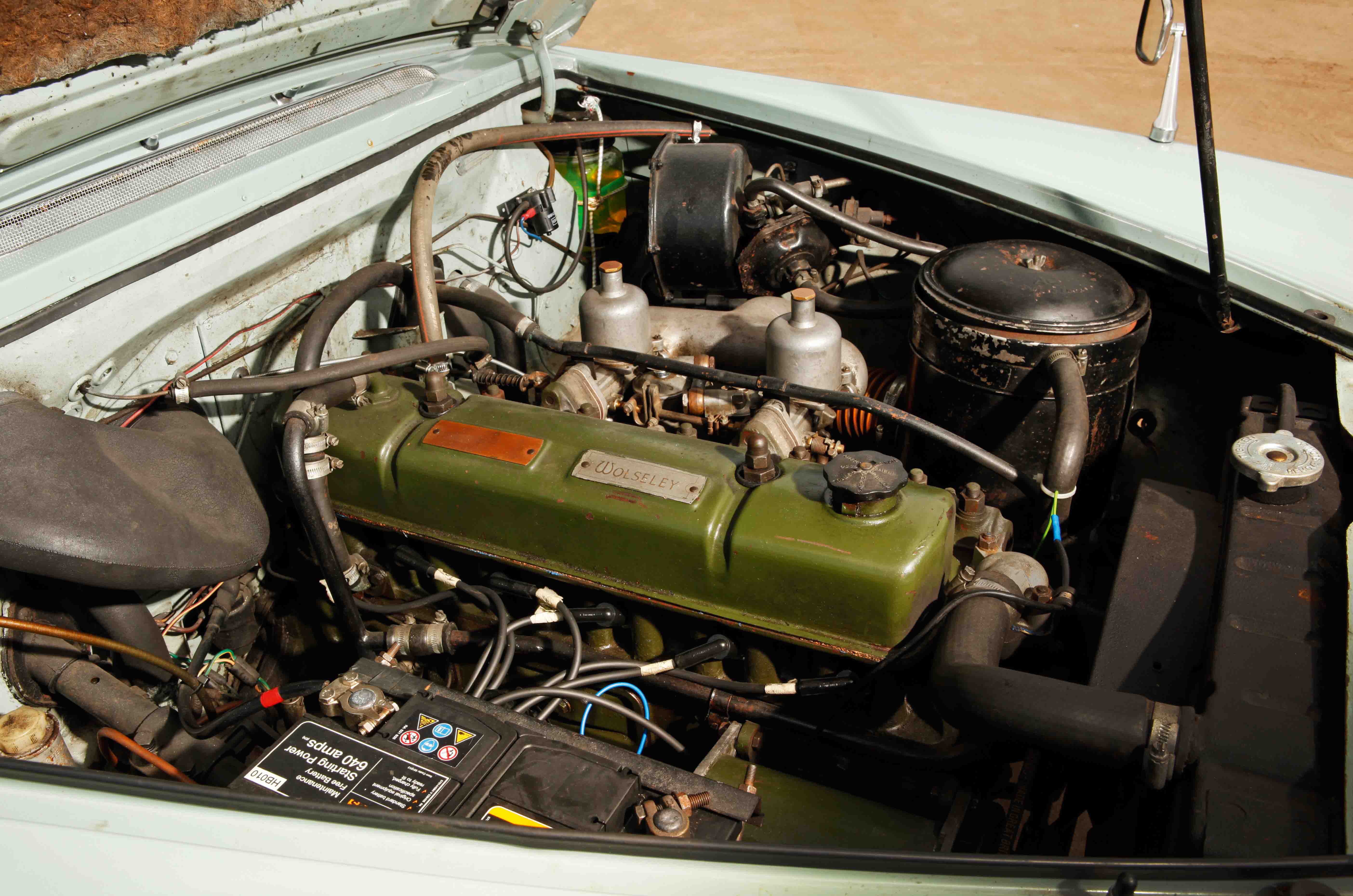 Classic & Sports Car – Wolseley 6/99, 18/85S and 2200: end of an era