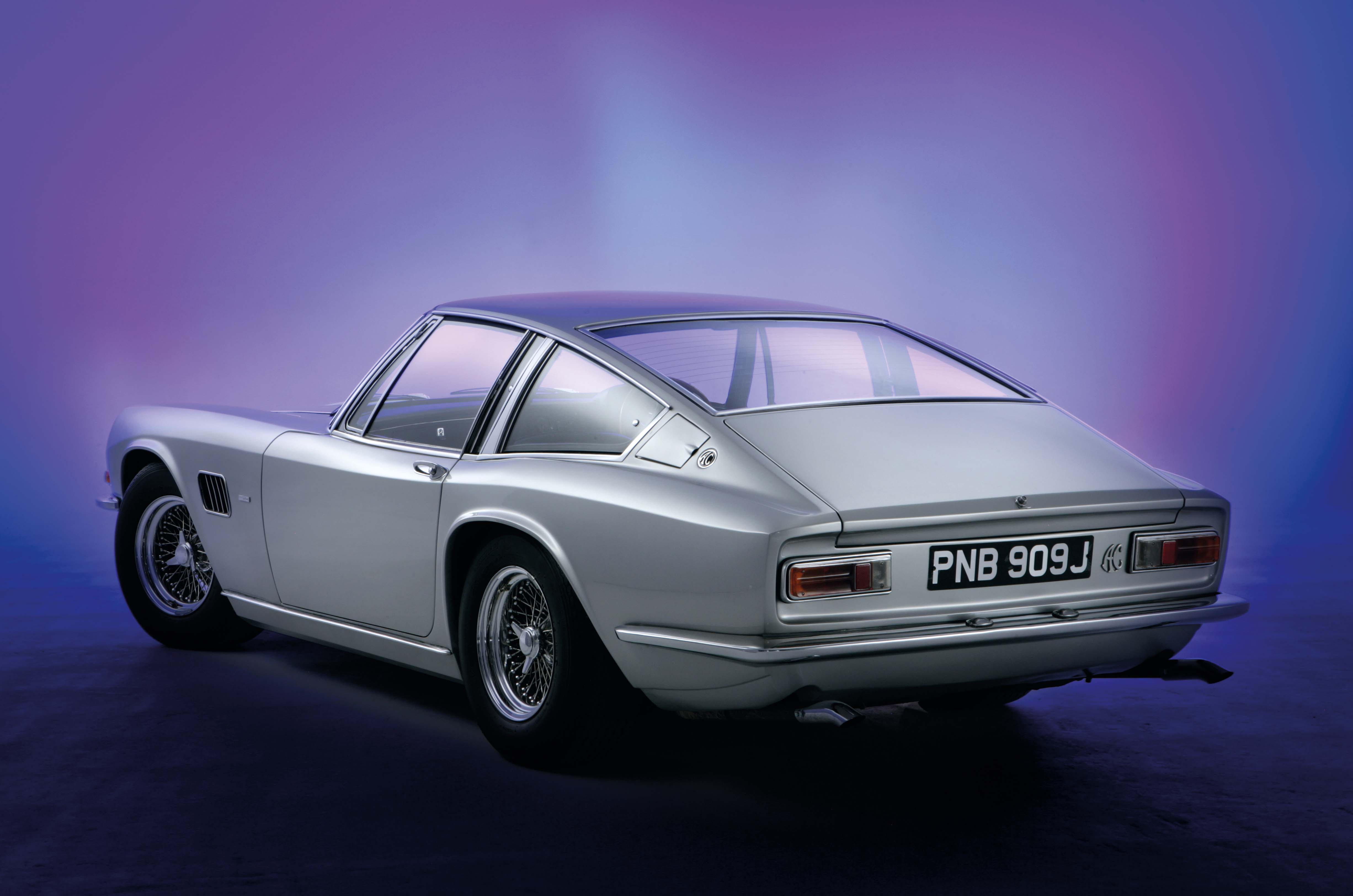 Classic & Sports Car – AC 428: a GT with the heart of a Cobra