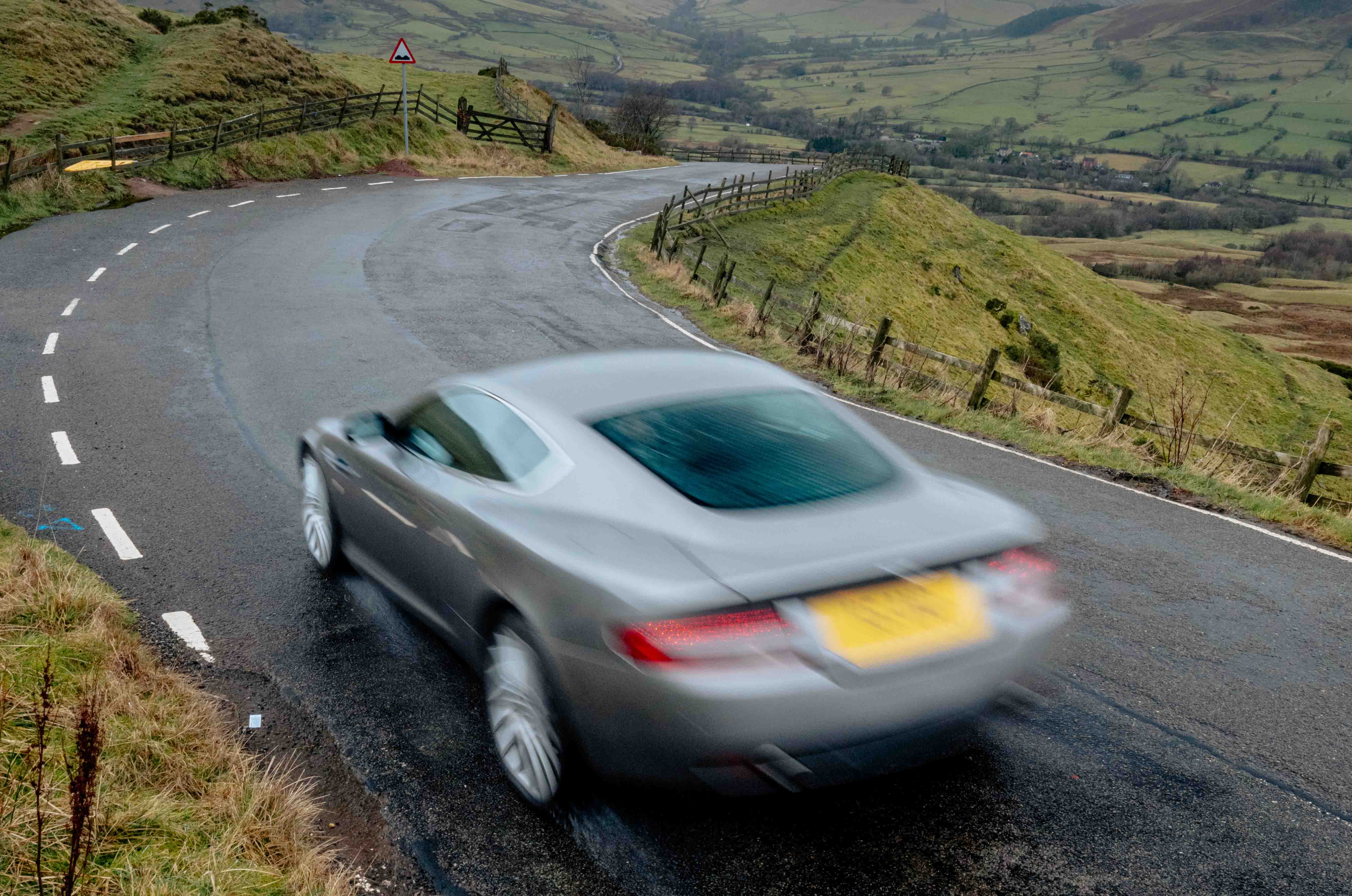 Classic & Sports Car – Aston Martin DB9: the V12 super-GT you can buy from £20k