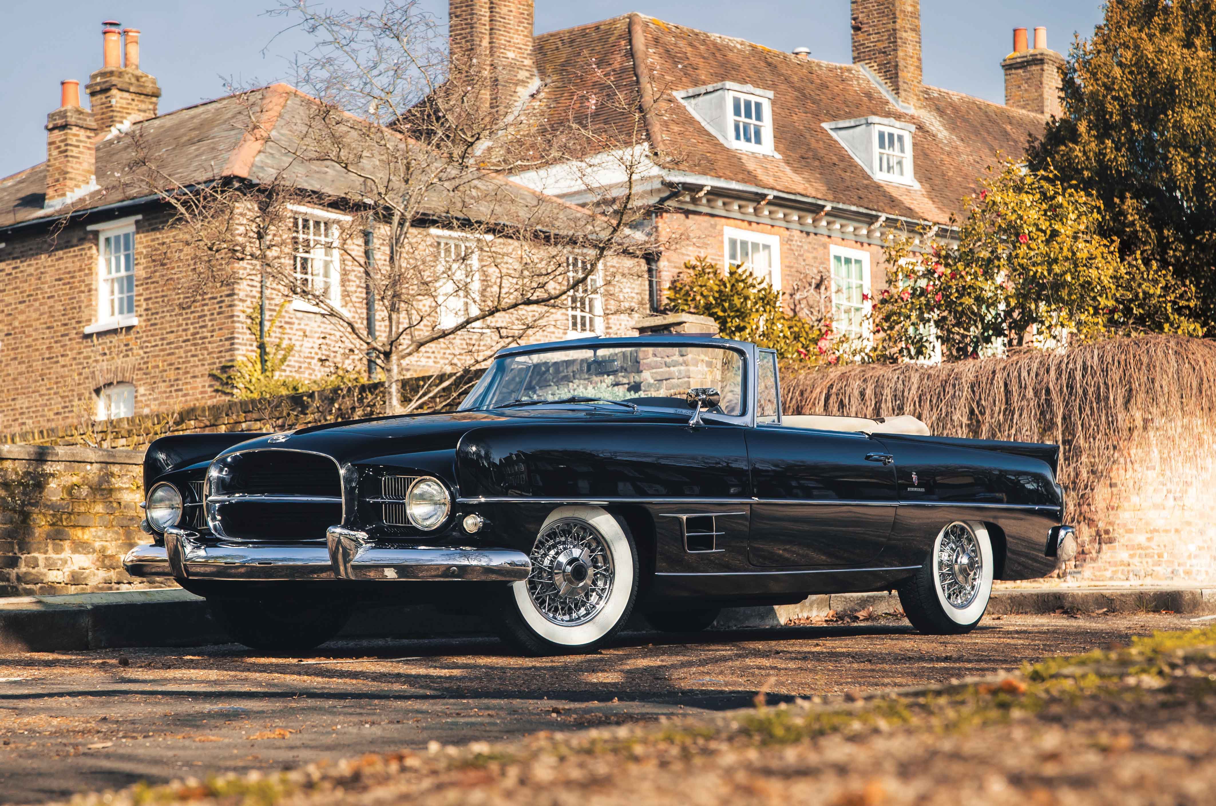 Classic & Sports Car – Dual-Ghia: the car for the stars