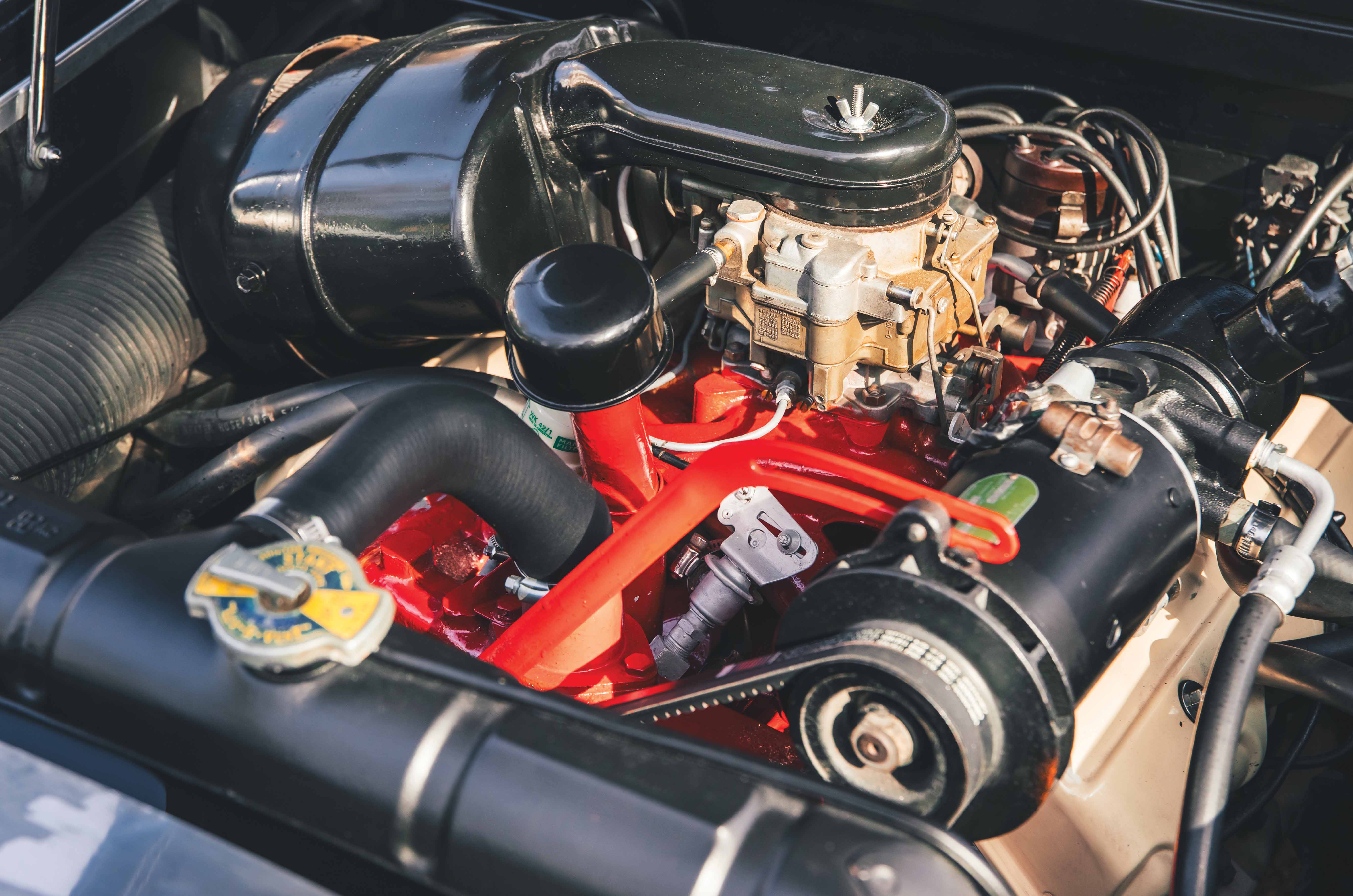Classic & Sports Car – Dual-Ghia: the car for the stars