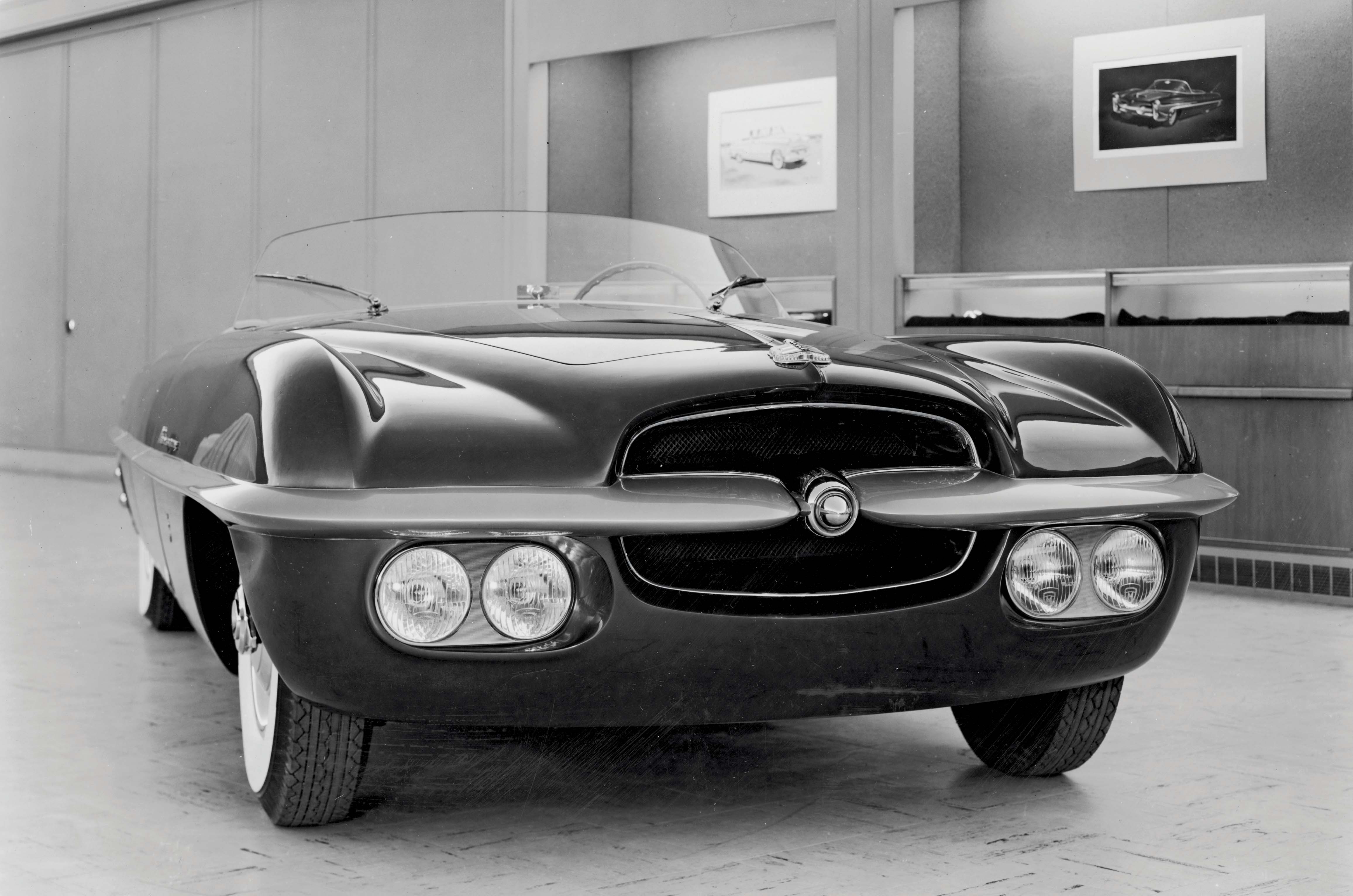 Classic & Sports Car – Dual-Ghia: the car for the stars