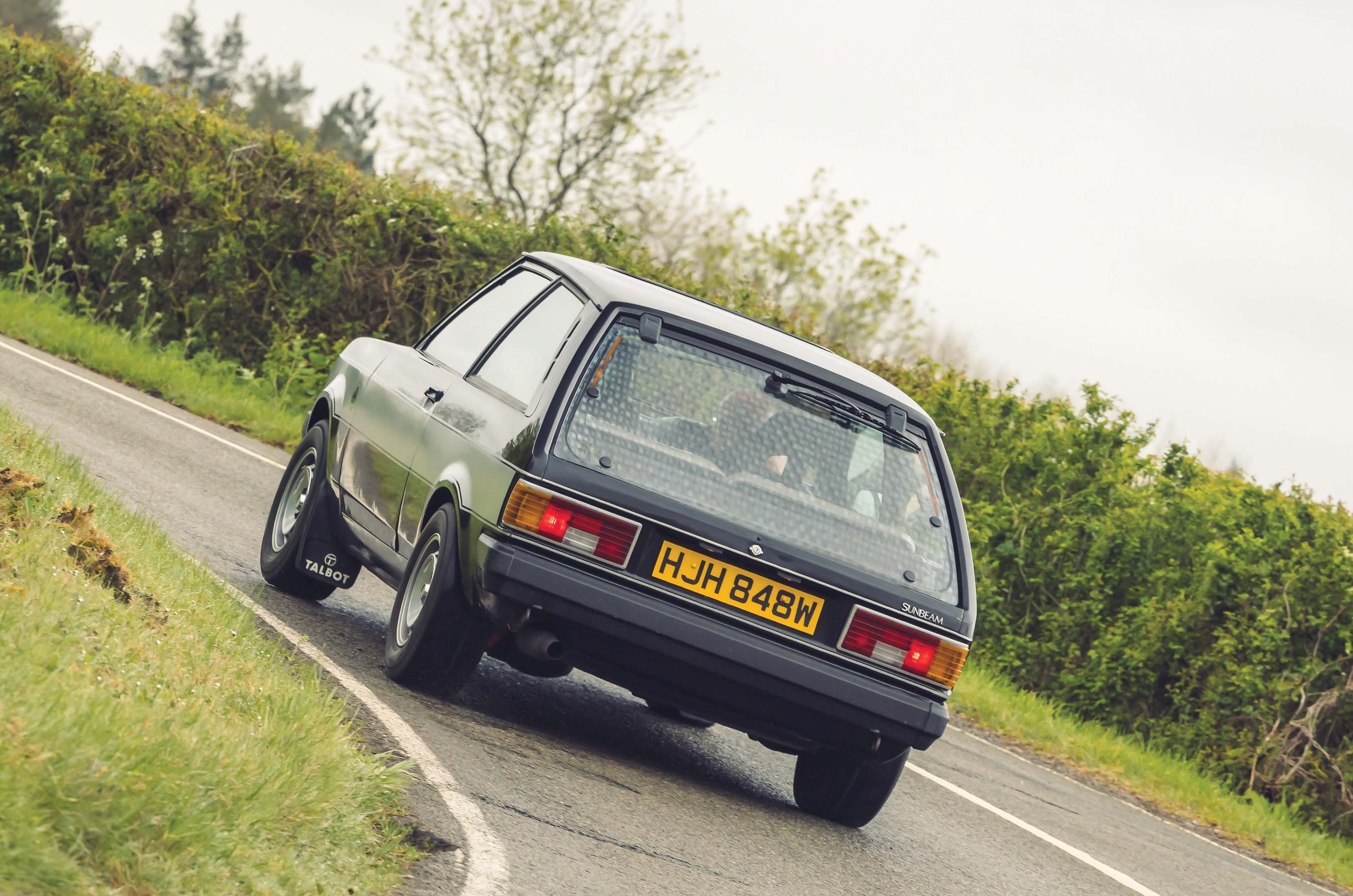 Classic & Sports Car – Ford Escort RS vs Sunbeam Lotus vs Vauxhall Chevette HS: rally action