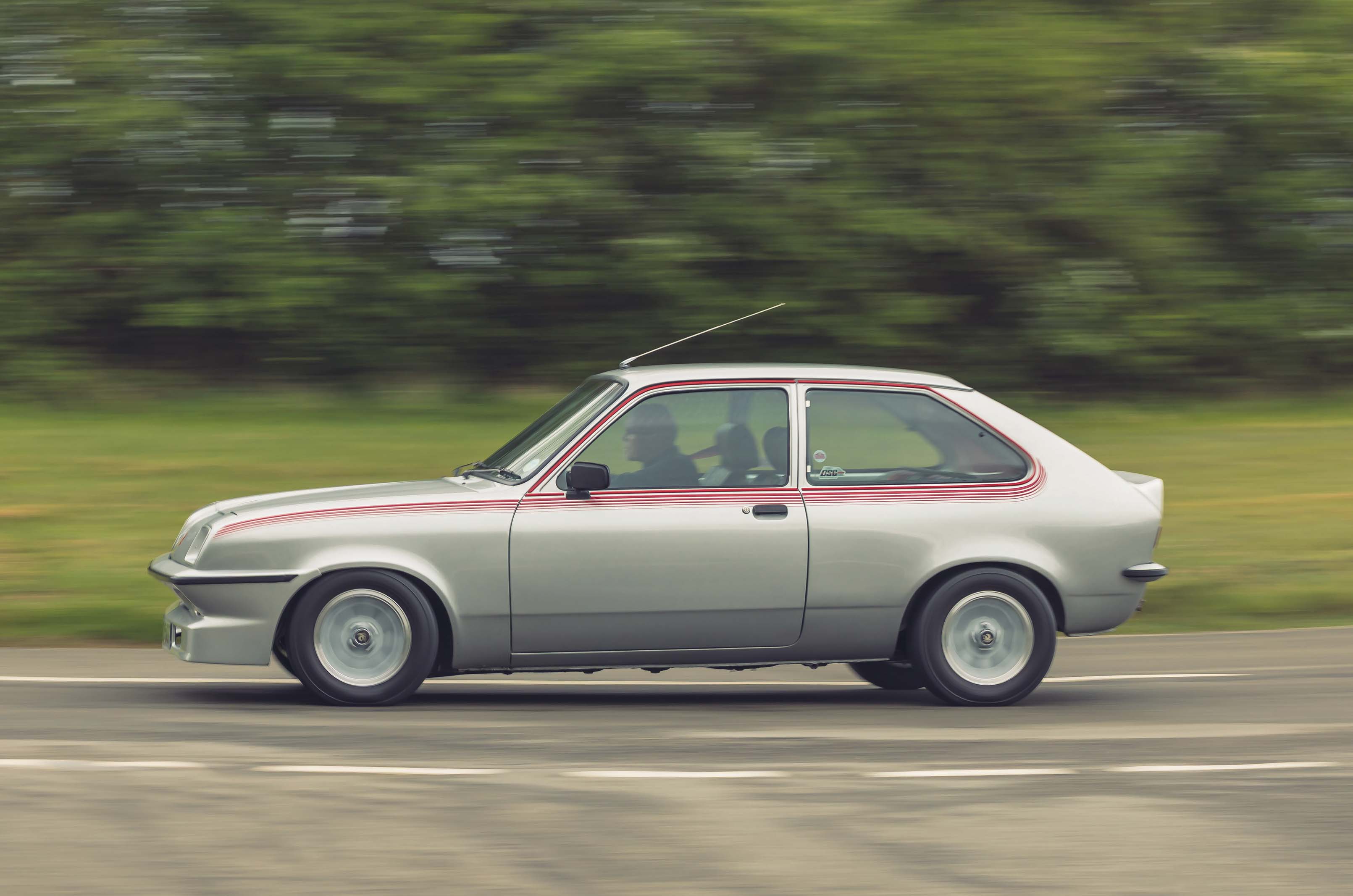 Classic & Sports Car – Ford Escort RS vs Sunbeam Lotus vs Vauxhall Chevette HS: rally action
