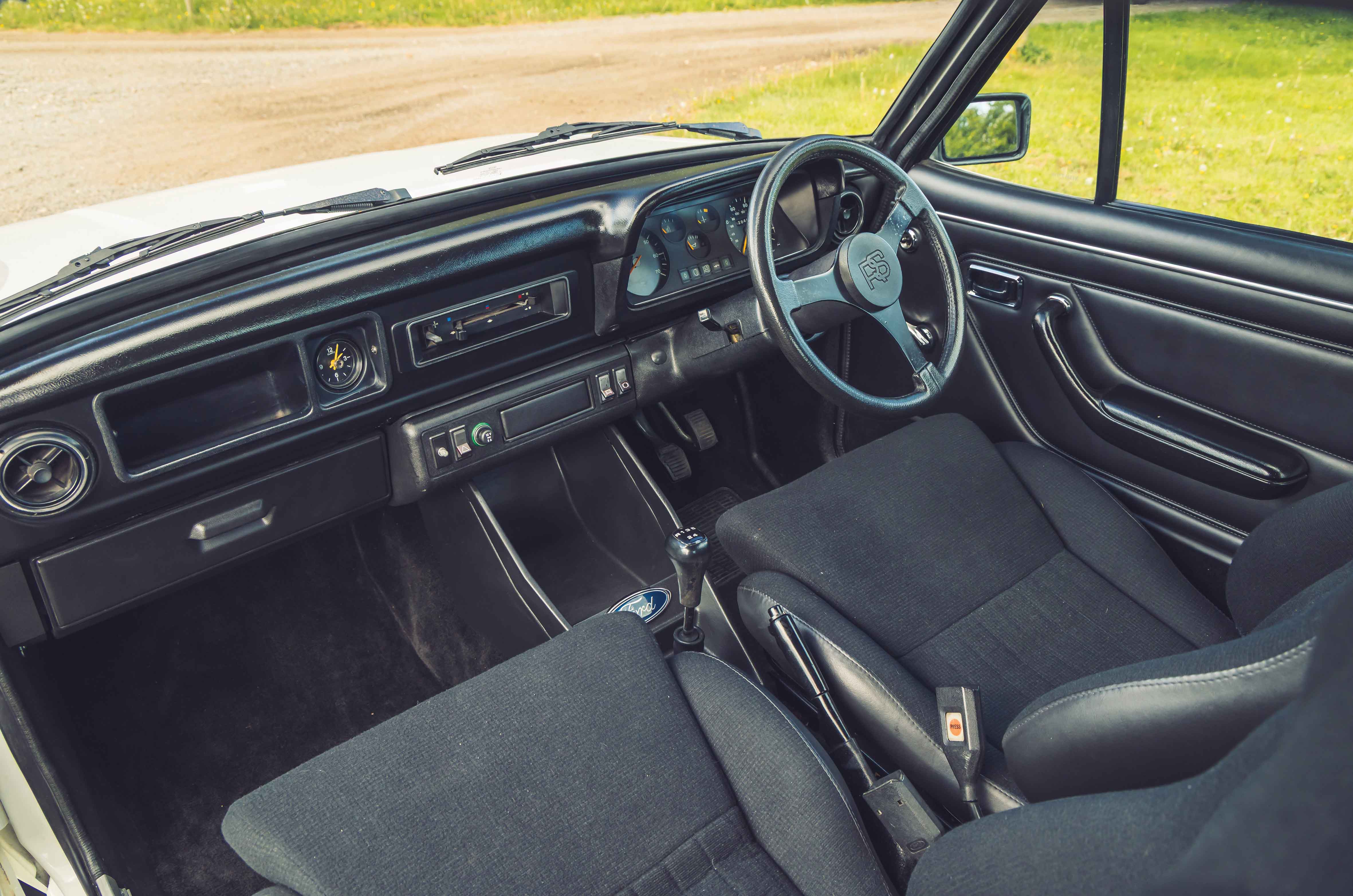 Classic & Sports Car – Ford Escort RS vs Sunbeam Lotus vs Vauxhall Chevette HS: rally action