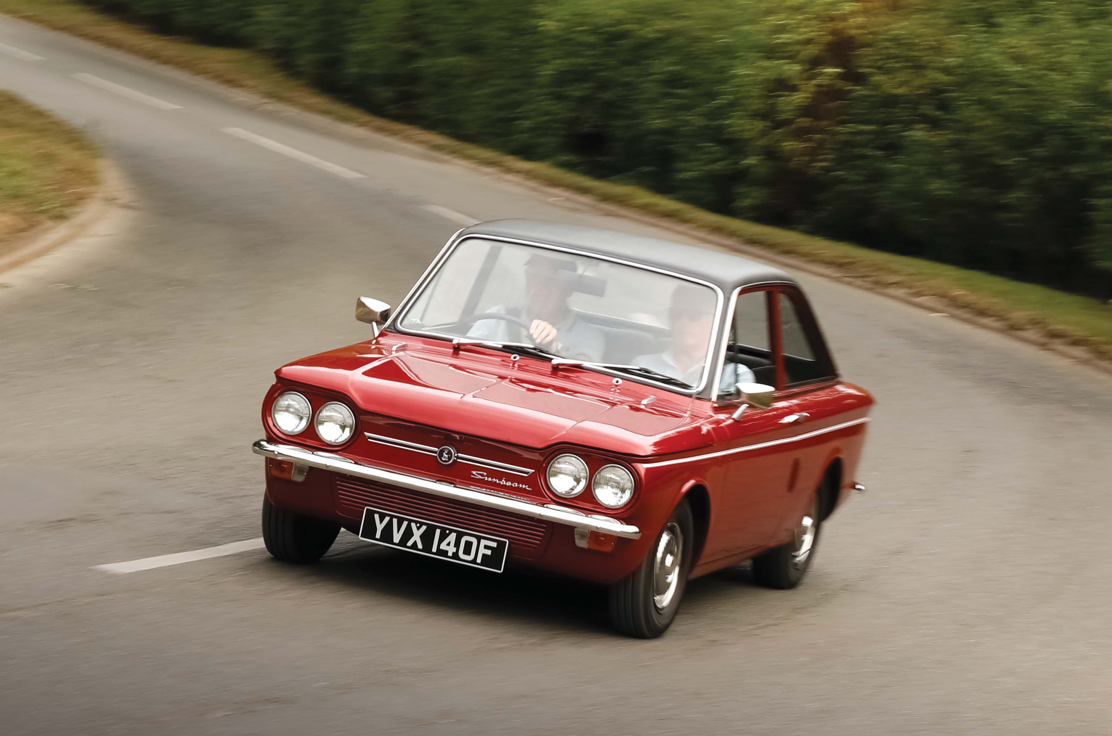 Classic & Sports Car – Minis vs Hillman Imps: back to front
