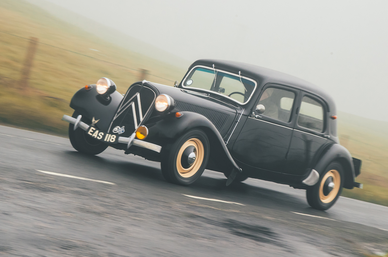 Classic & Sports Car – Buyer’s guide: Citroën Traction Avant