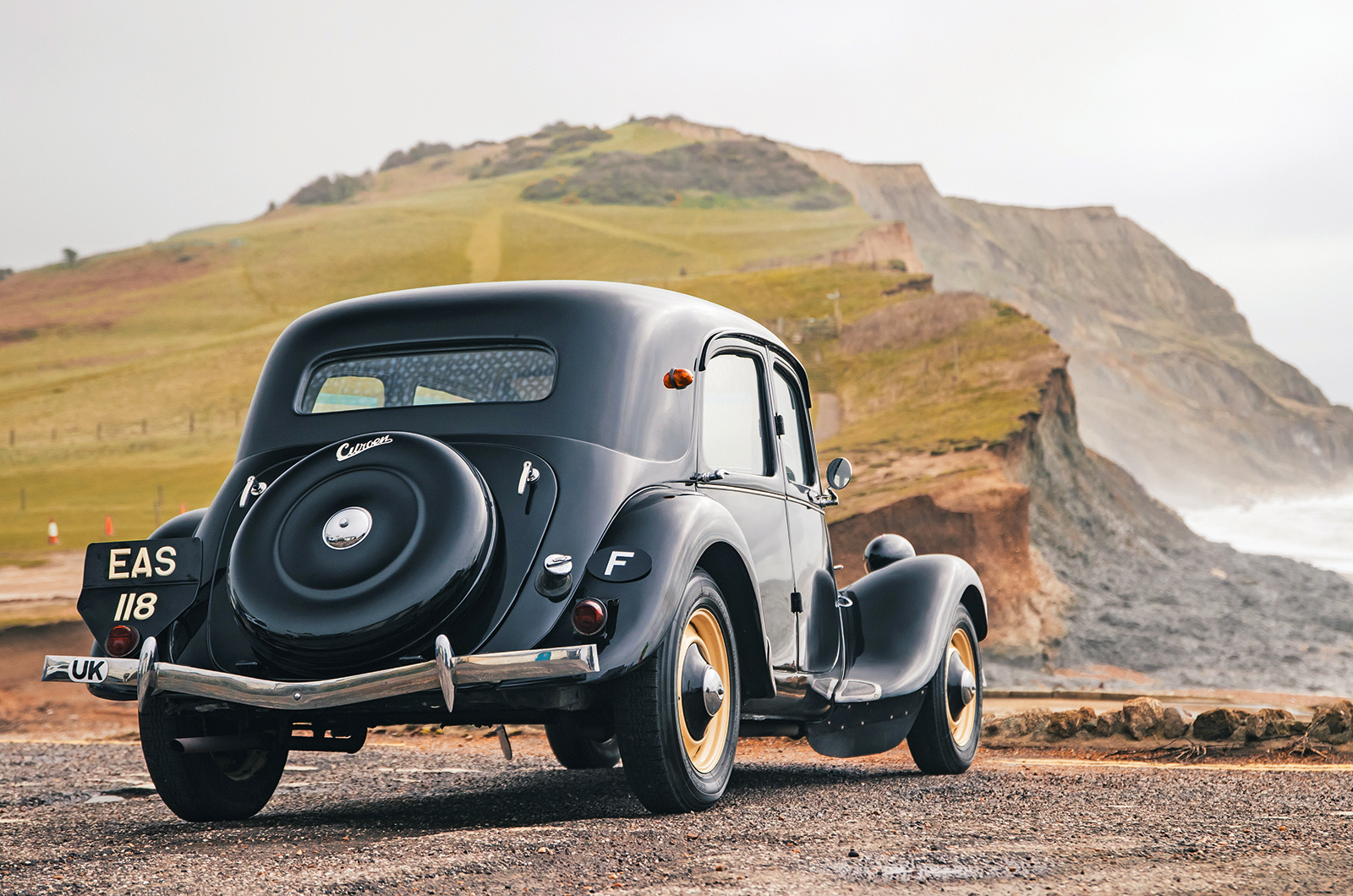 Classic & Sports Car – Buyer’s guide: Citroën Traction Avant