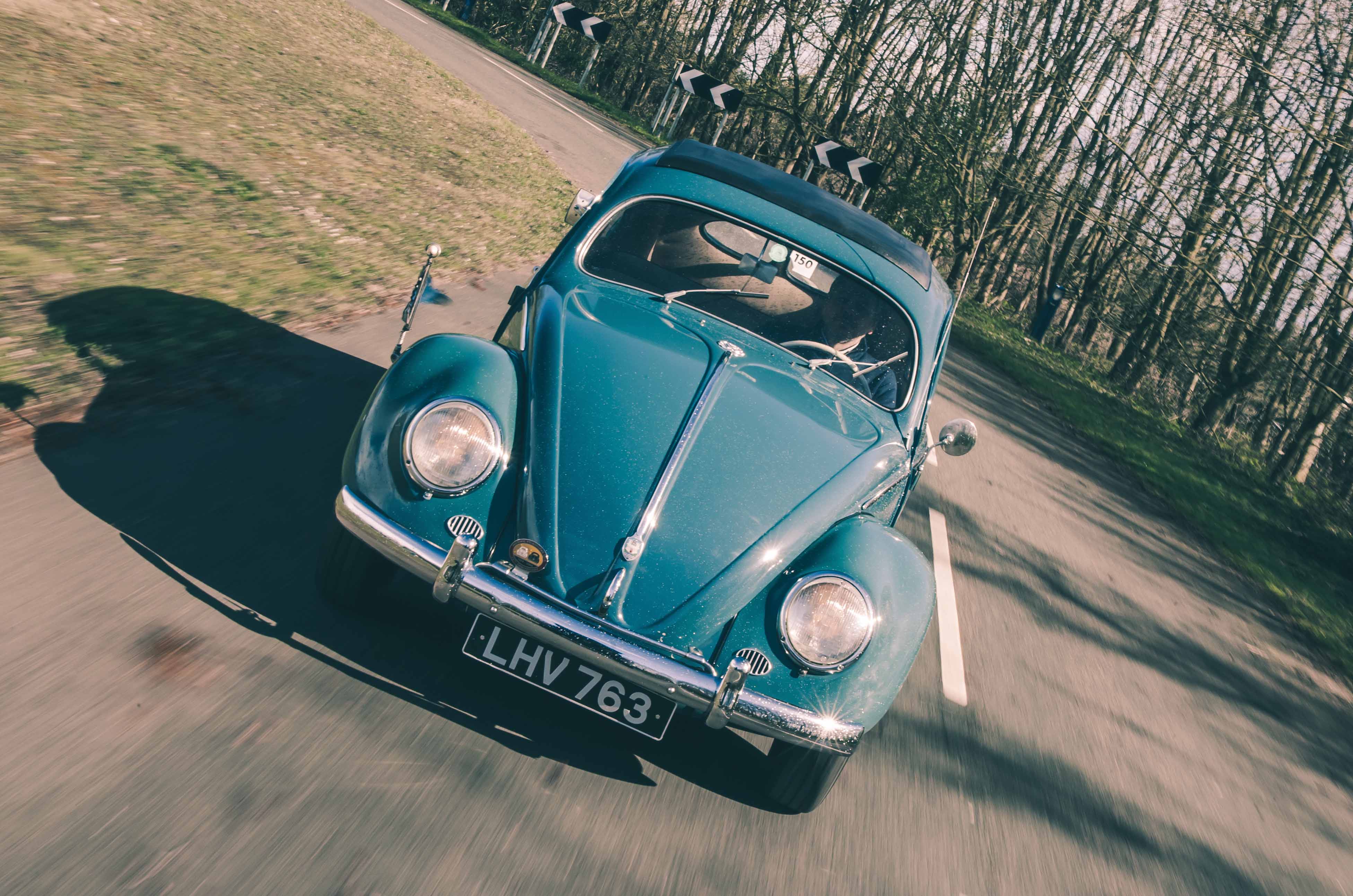 Classic & Sports Car – Ford Model T to McLaren F1: 20th-century trailblazers