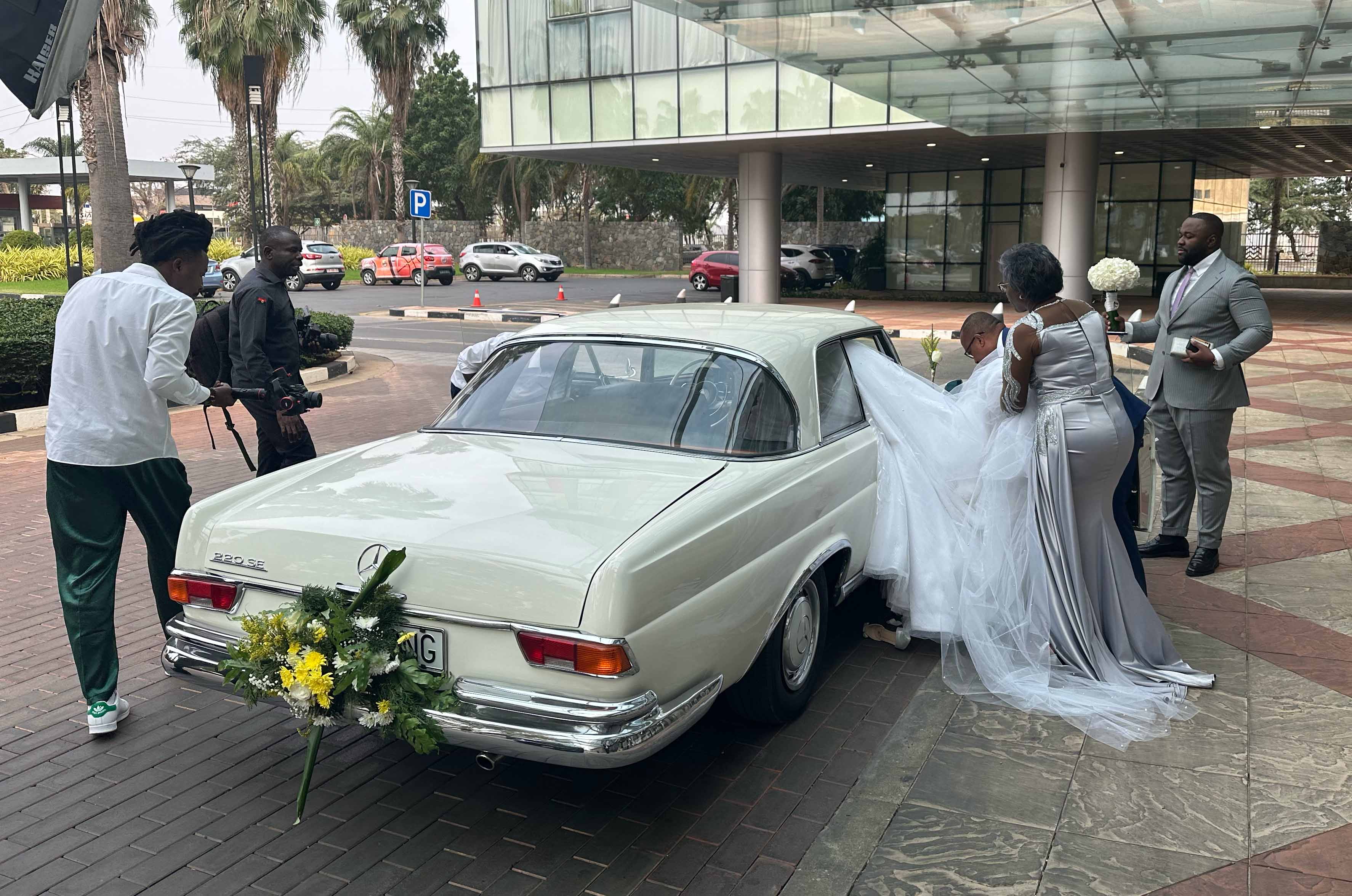 Classic & Sports Car – Your classic: Mercedes-Benz 220SEb Coupé