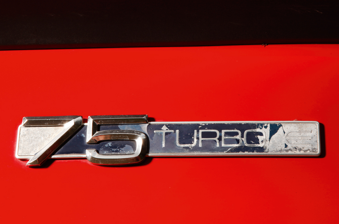 Classic & Sports Car – Alfa Romeo Giulietta Turbodelta vs 75 Turbo Evoluzione: special forces