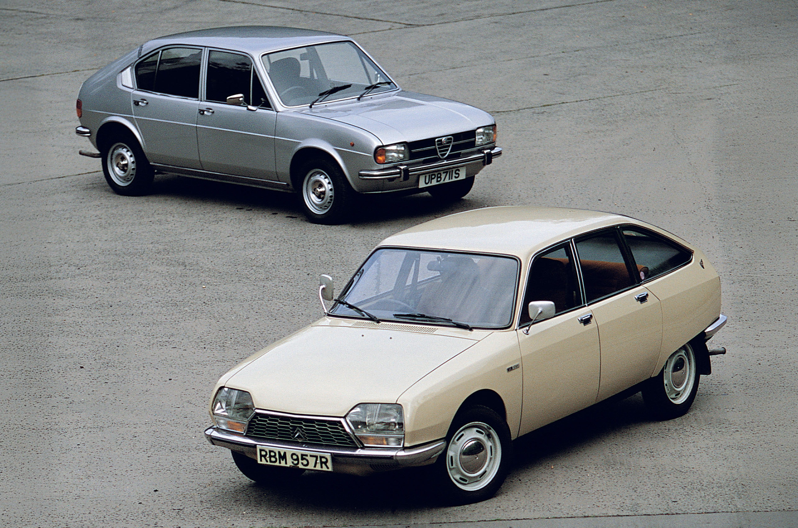 Classic & Sports Car – Alfa Romeo Alfasud vs Citroën GS: leading from the front