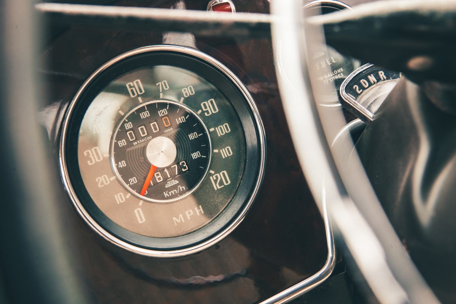 Classic & Sports Car – Humber Imperial V8: the ‘eight’ that could have been great