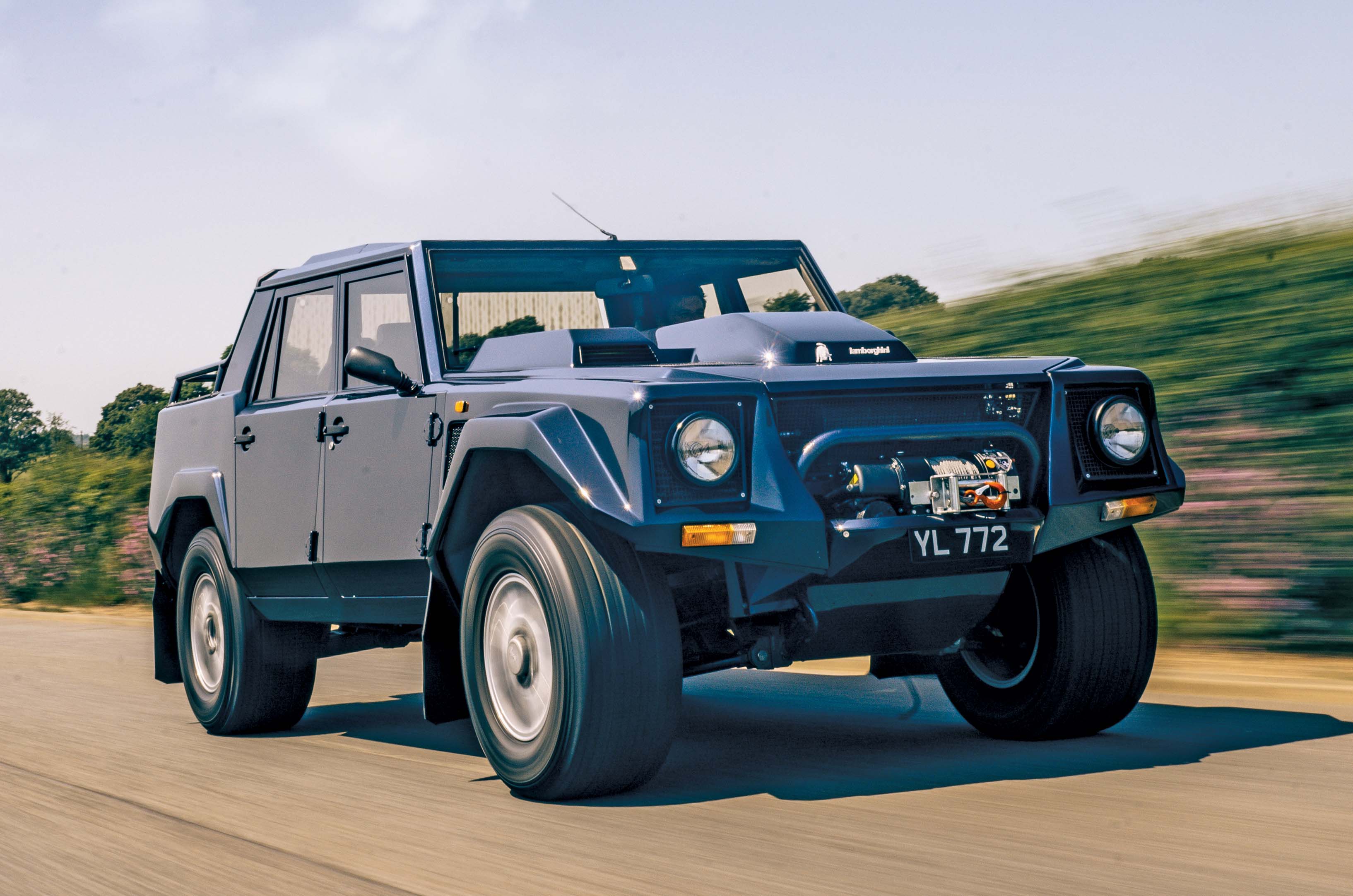 Classic & Sports Car – Mitsubishi Pajero Evolution: desert stormer