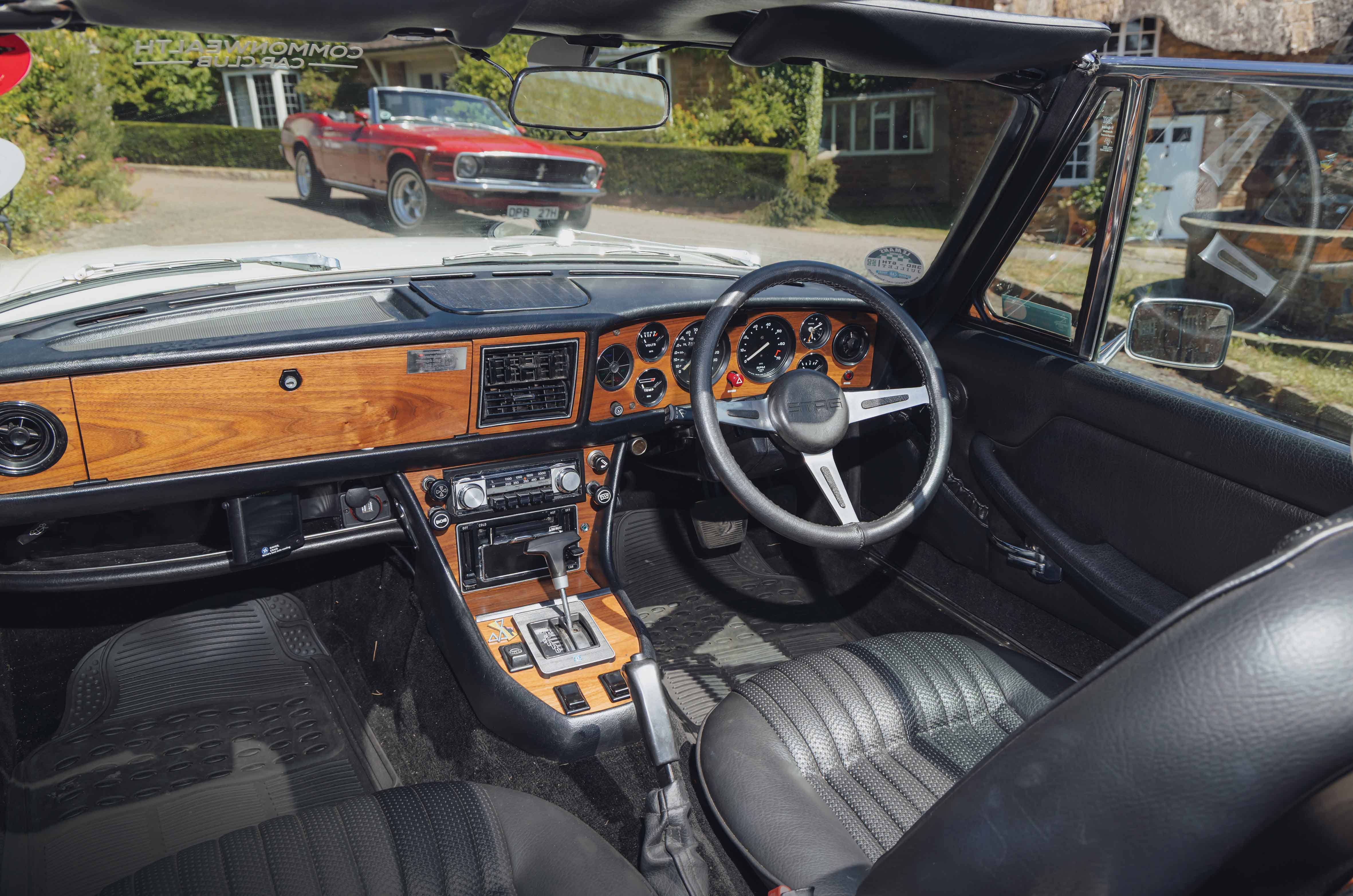 Classic & Sports Car – Triumph Stag vs Ford Mustang Convertible: unlikely rivals