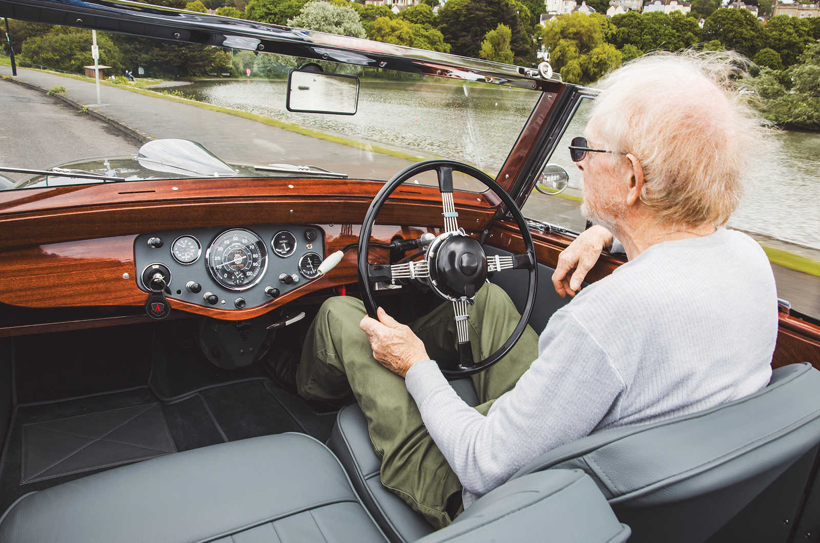 Classic & Sports Car – Buyer’s guide: Allard V8s