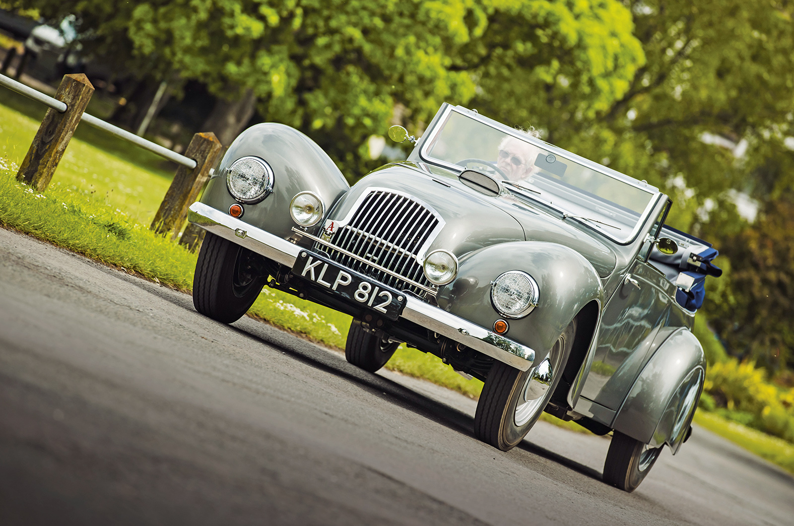 Classic & Sports Car – Buyer’s guide: Allard V8s