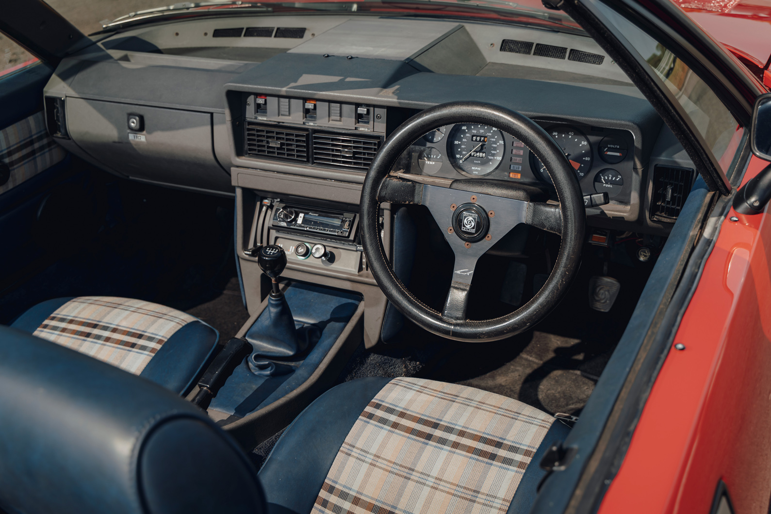 Classic & Sports Car – Bargain sports cars: 12 roadsters you can buy for £6000 or less