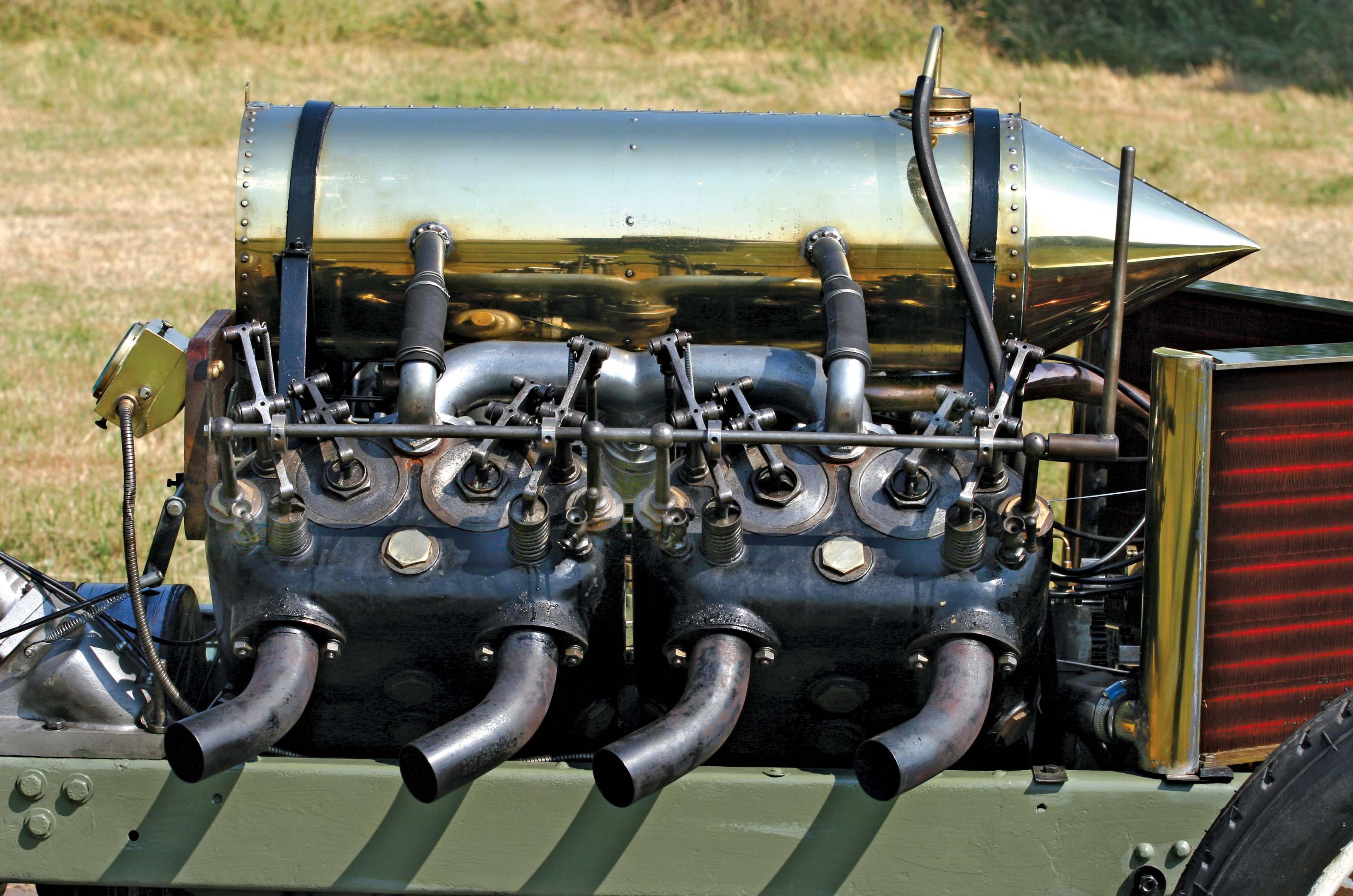 Classic & Sports Car – Darracq 200hp: the 25-litre V8 record-breaker 