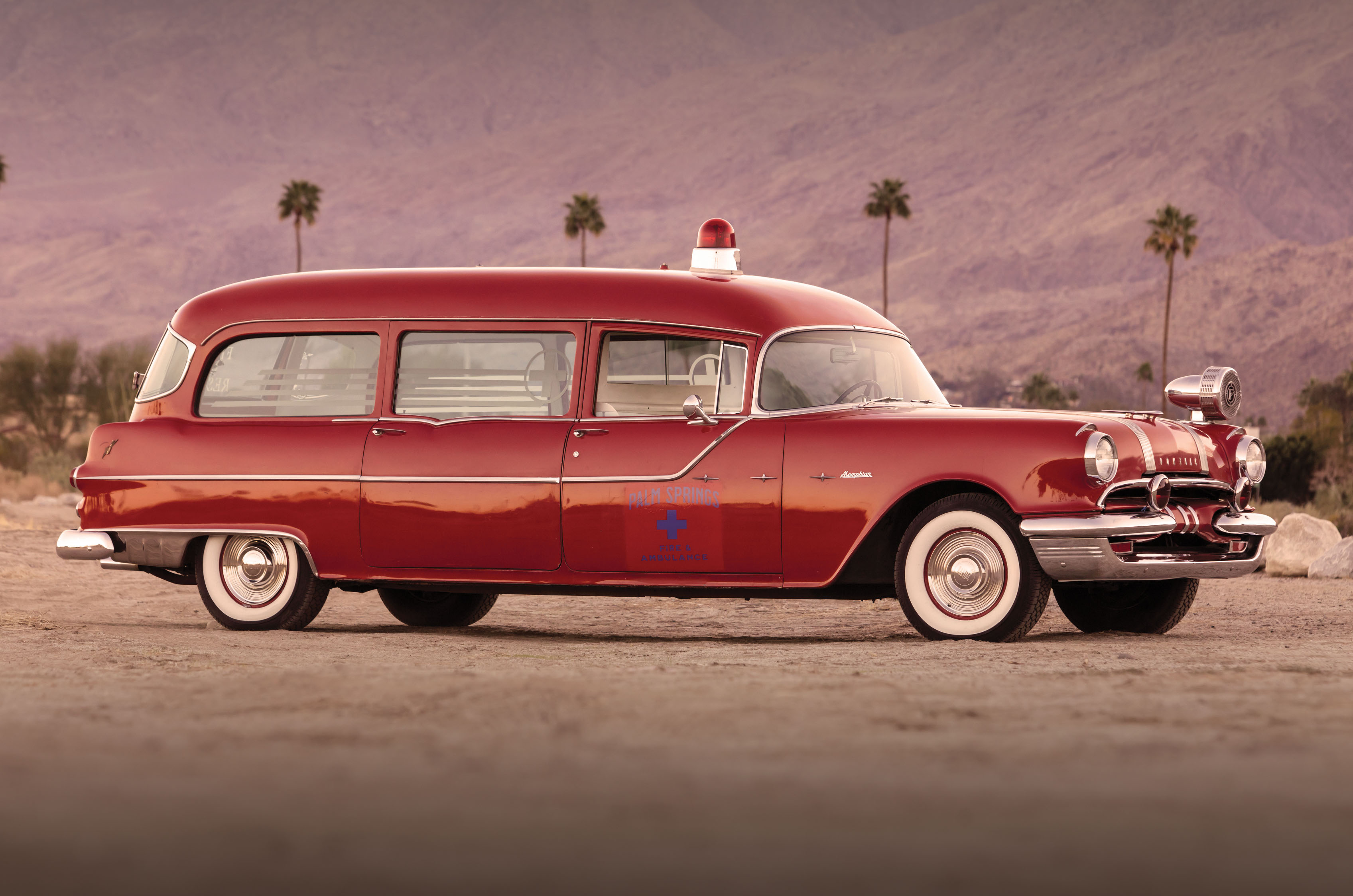 Classic & Sports Car – Pontiac Memphian ambulance: estate of emergency