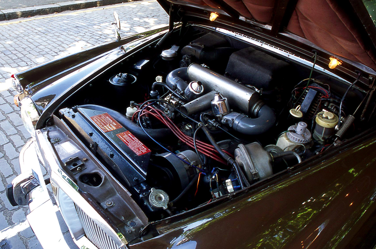 Classic & Sports Car – Buyer’s guide: Rover P5 & P5B
