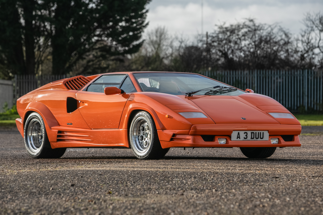 Classic & Sports Car – 1990 Lamborghini Countach 25th Anniversary