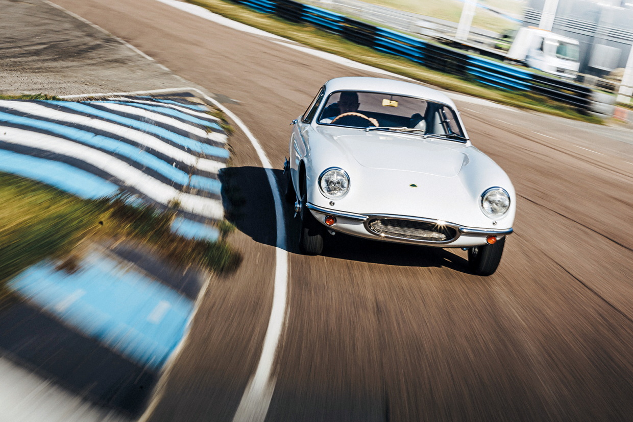 Classic & Sports Car – The Tokyo Lotus Elite